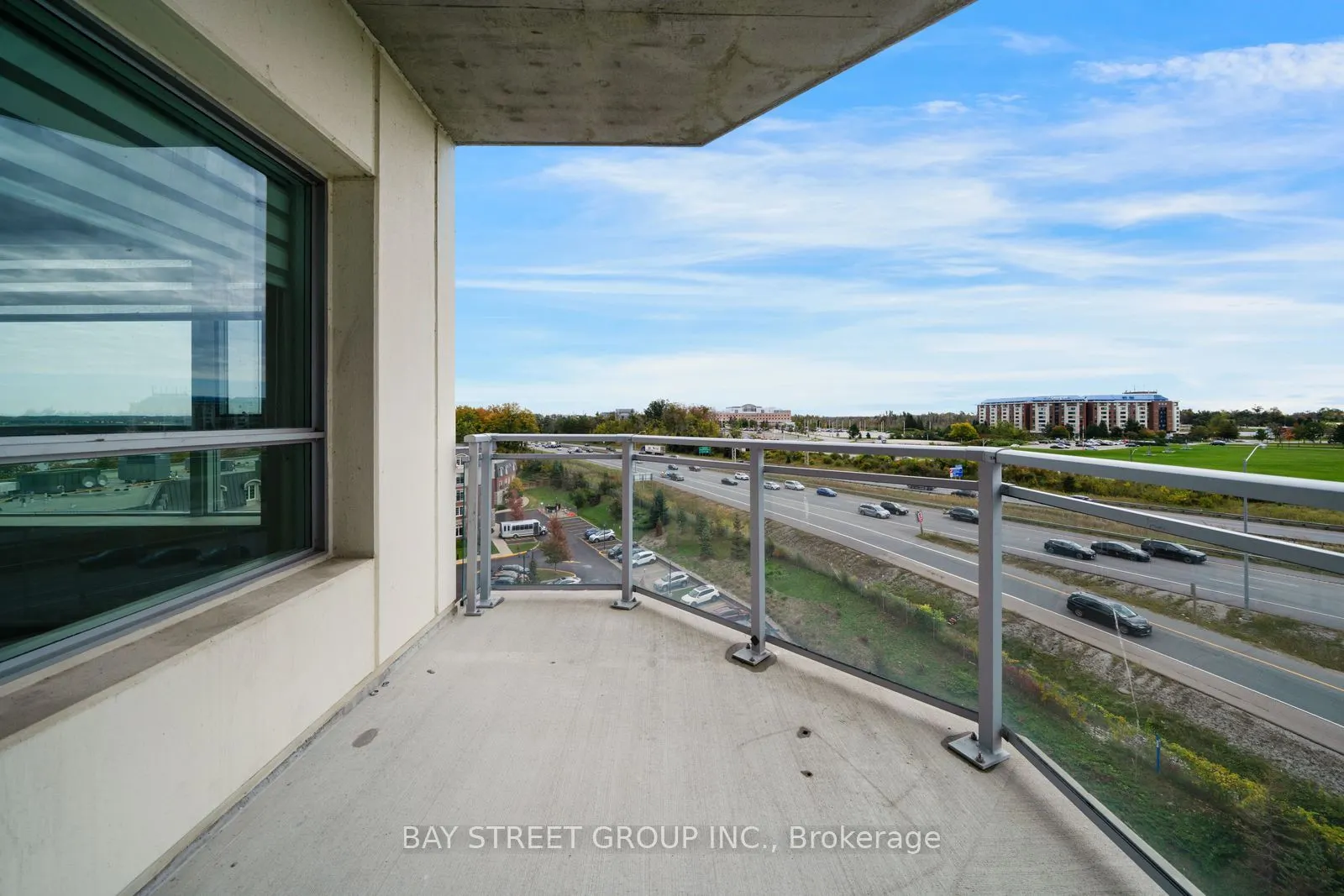 58 Lakeside Terrace #1011