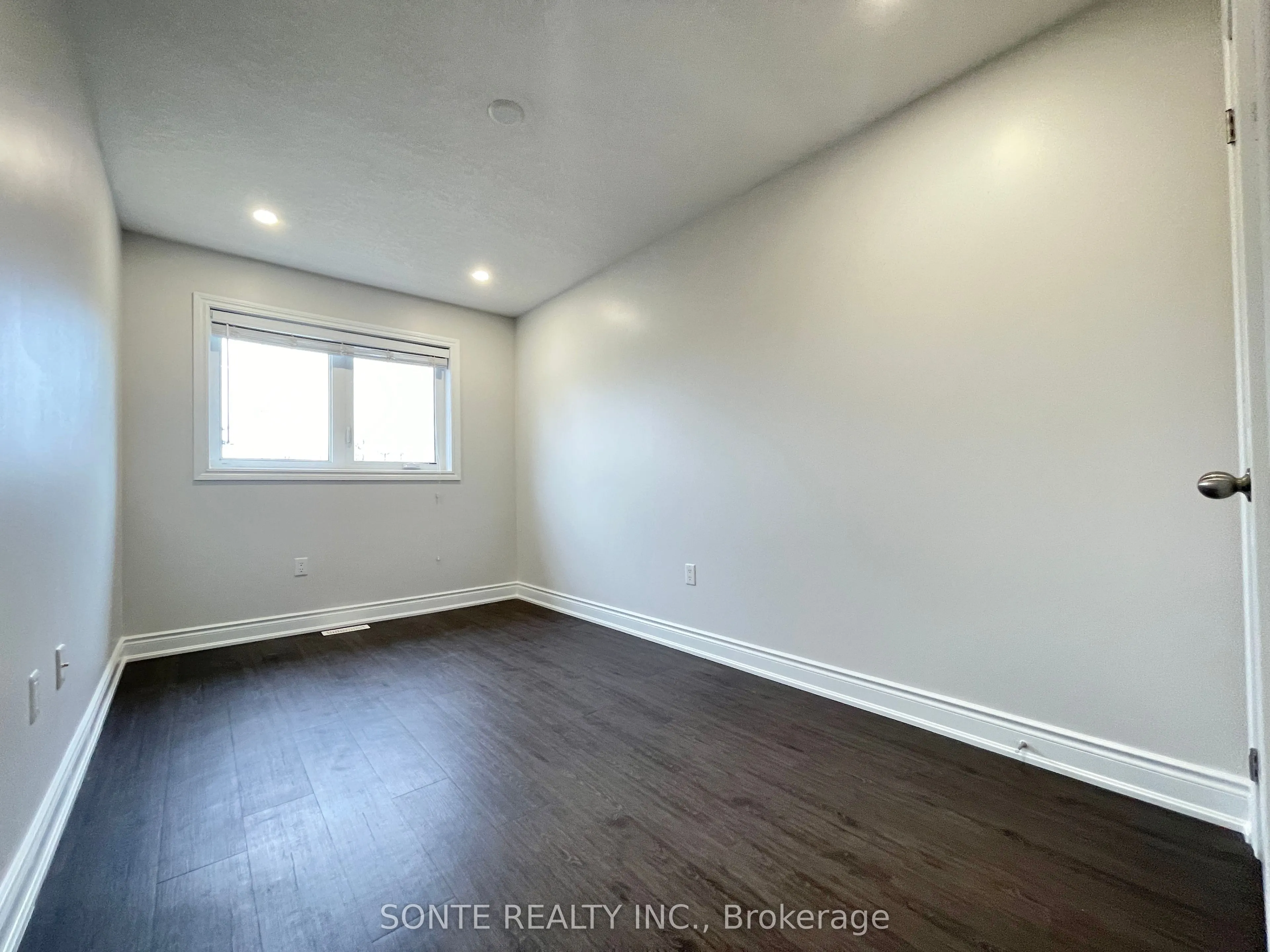 40 Megan Crescent ##03