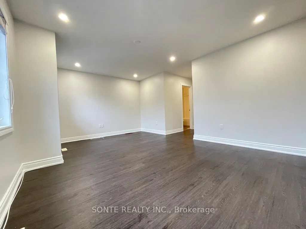 40 Megan Crescent ##03