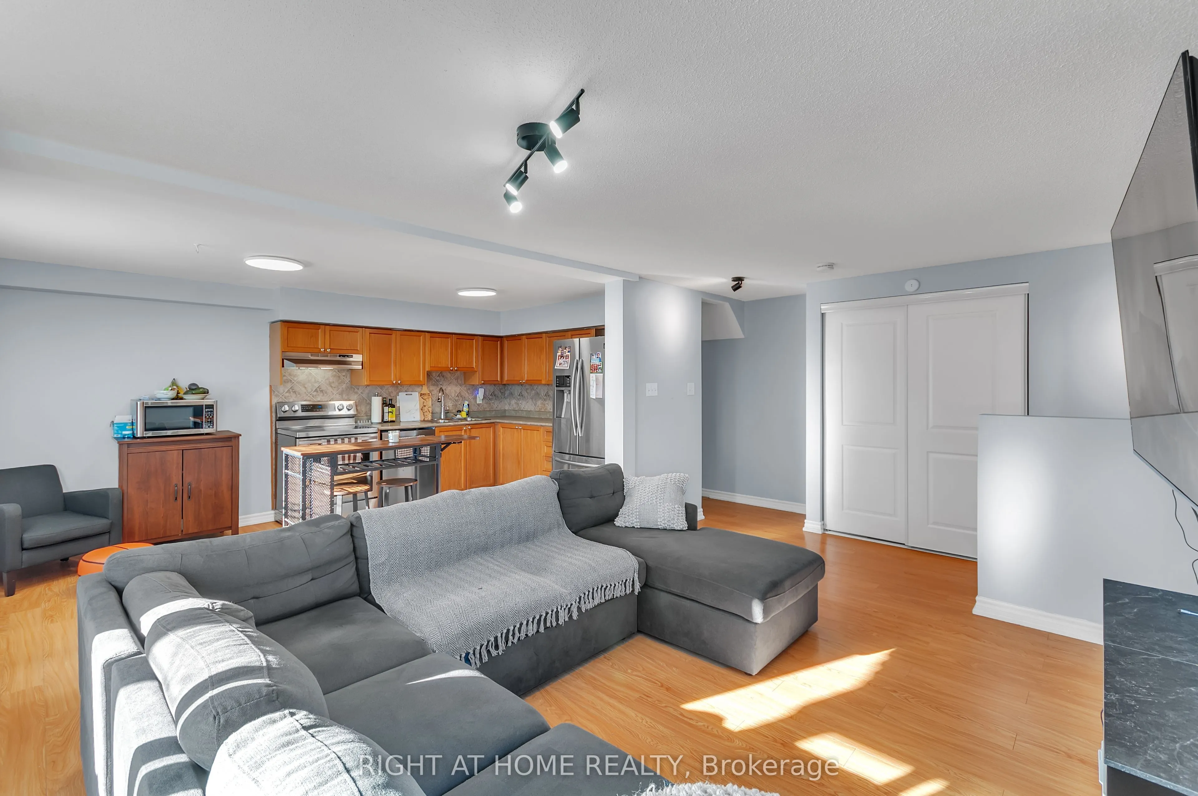 95 Goodwin Drive #14