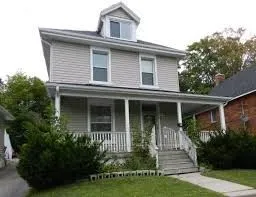 82 Coldwater Road W #1