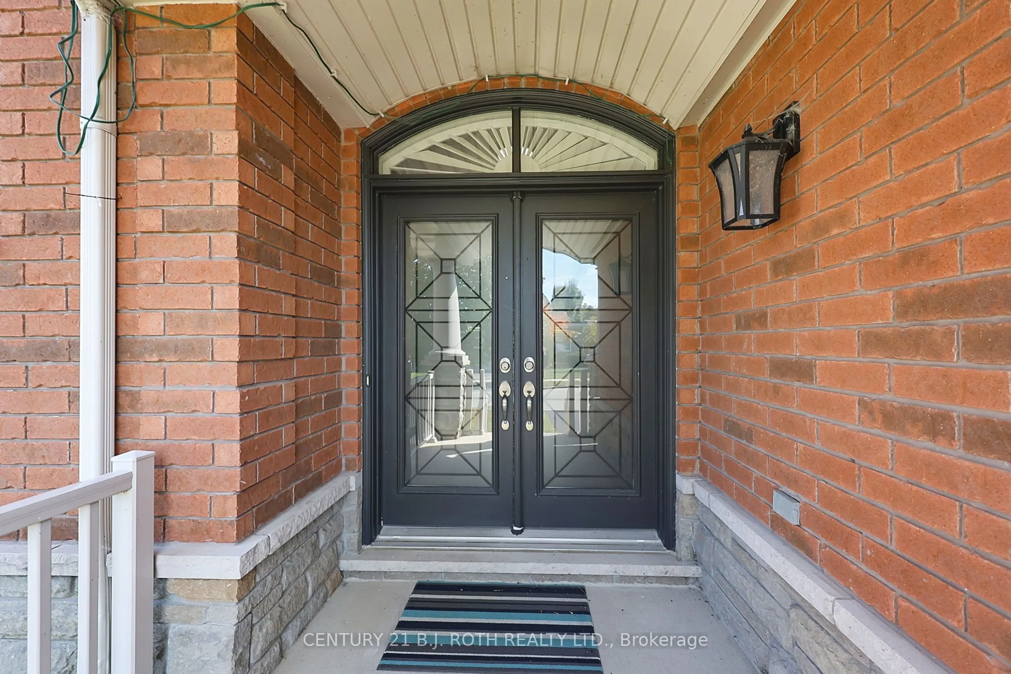 81 Royal Park Boulevard