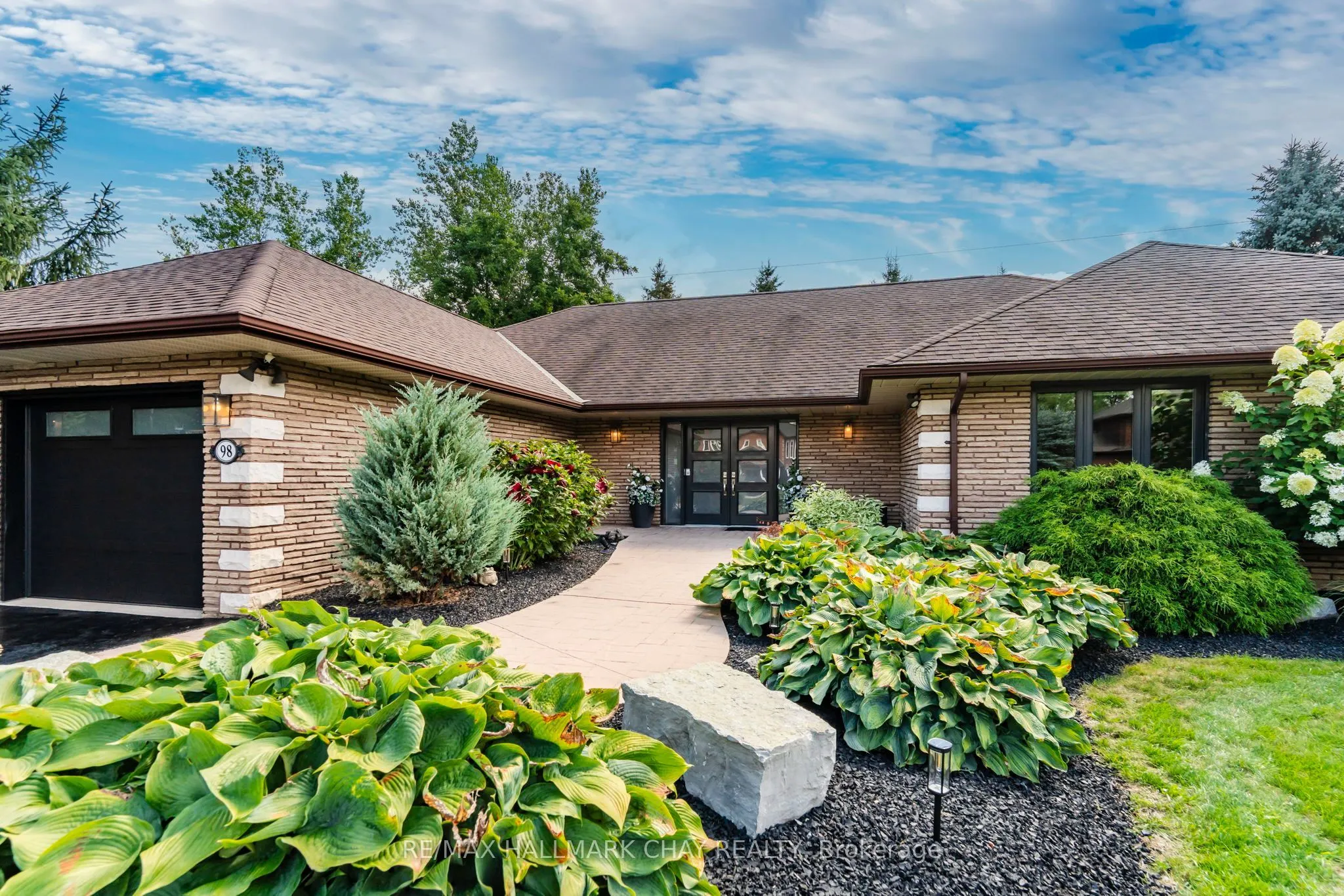 98 Idlewood Drive