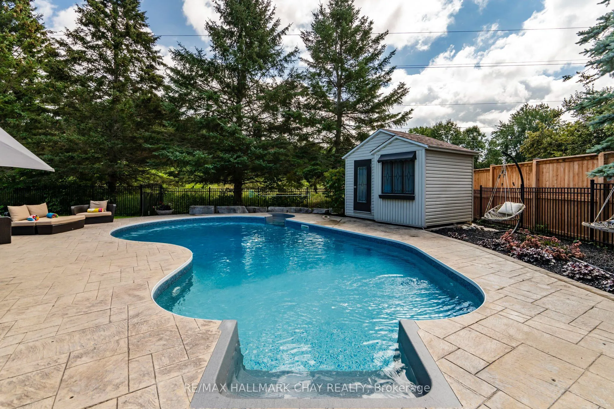 98 Idlewood Drive