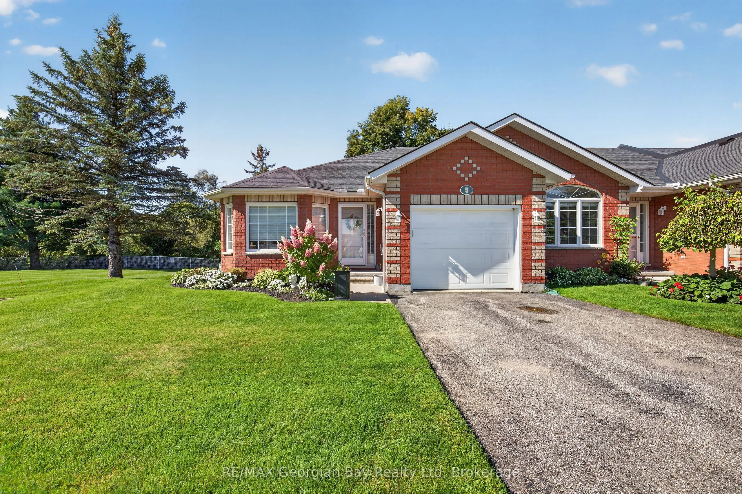 90 Thompsons Road #5