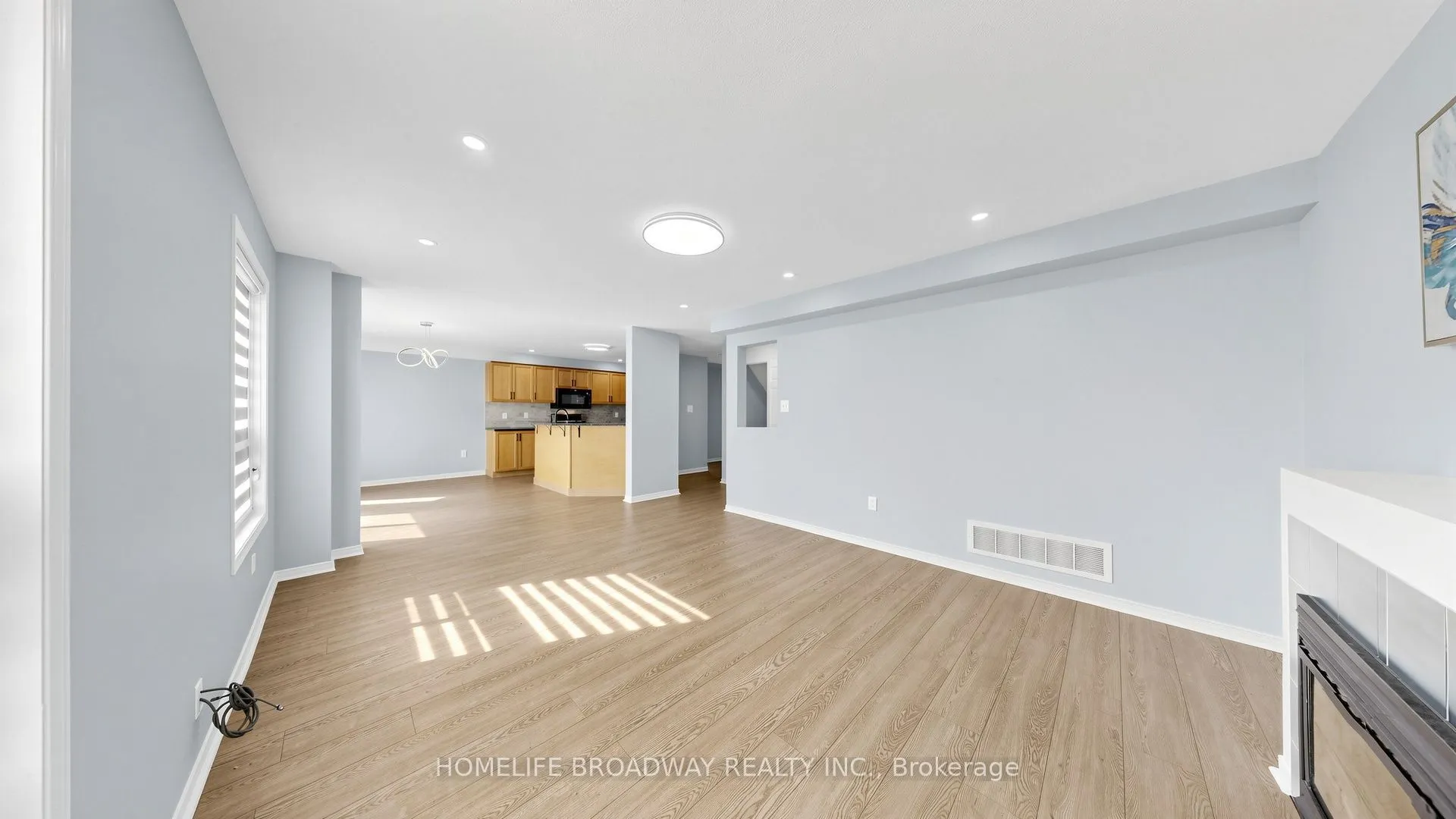 145 Livingstone Street E