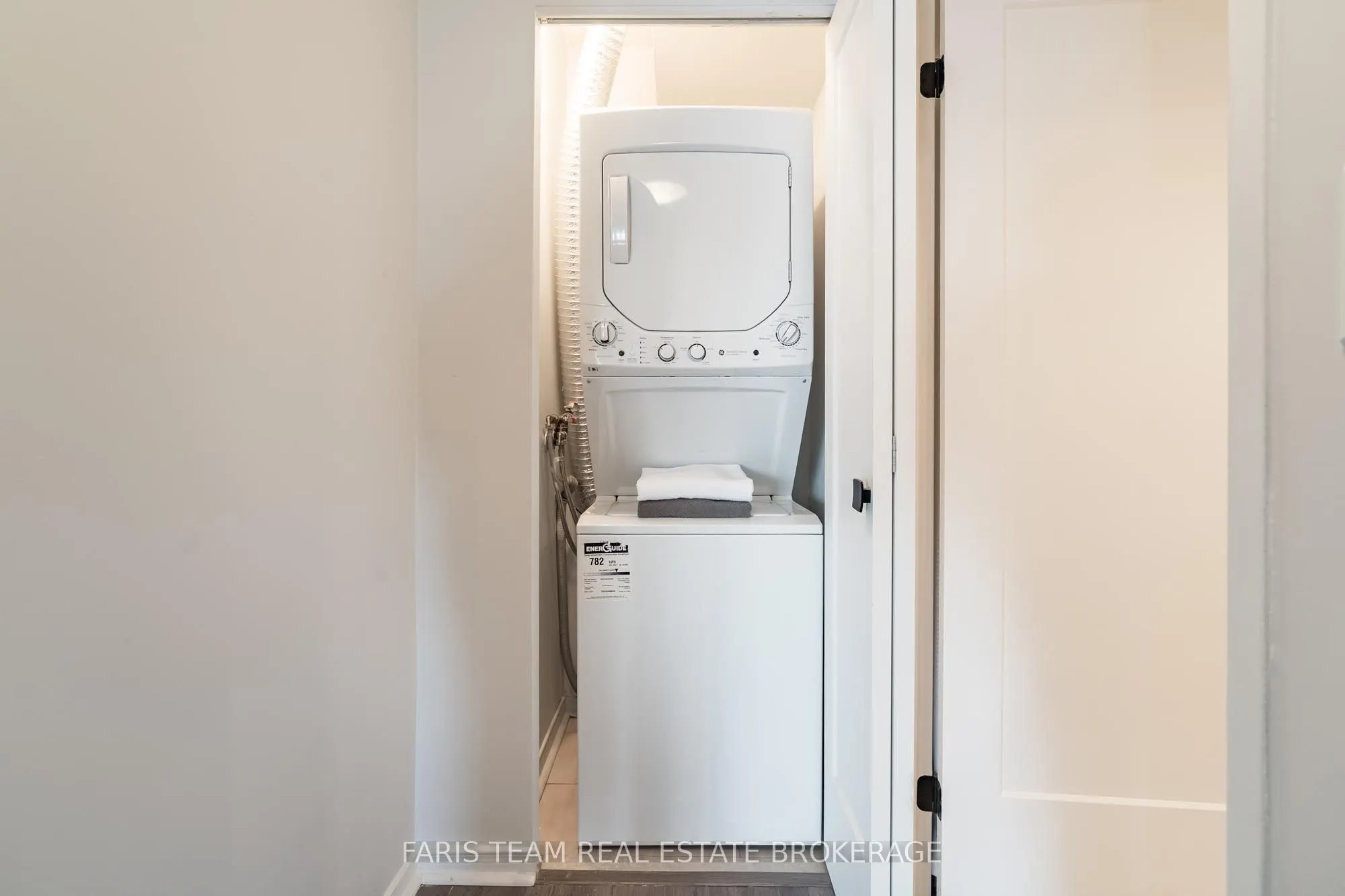 150 Dunlop Street E #1508