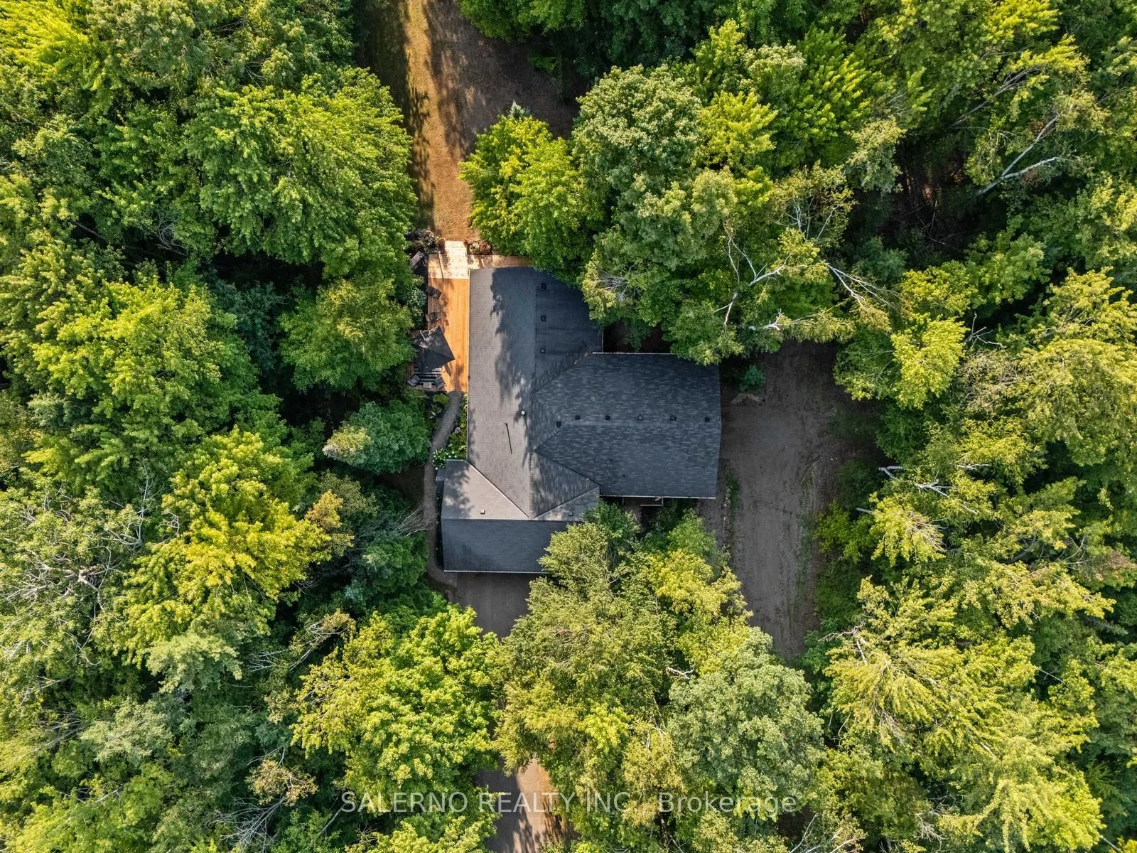 3992 Penetanguishene Road