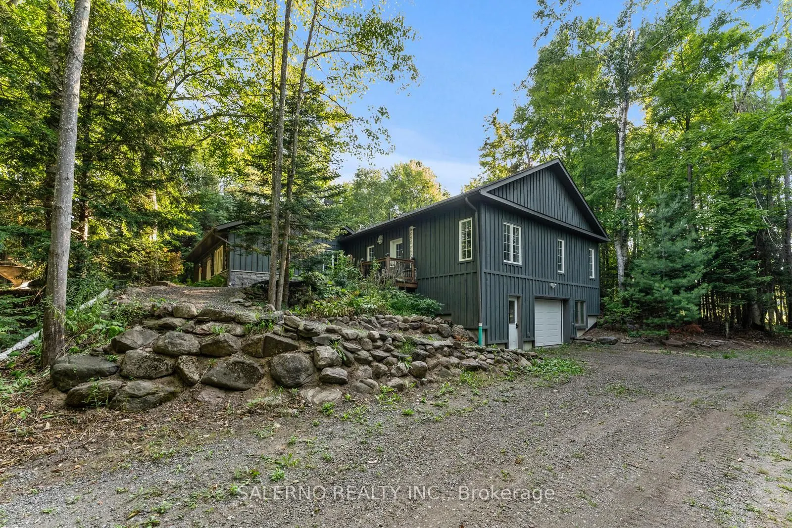 3992 Penetanguishene Road