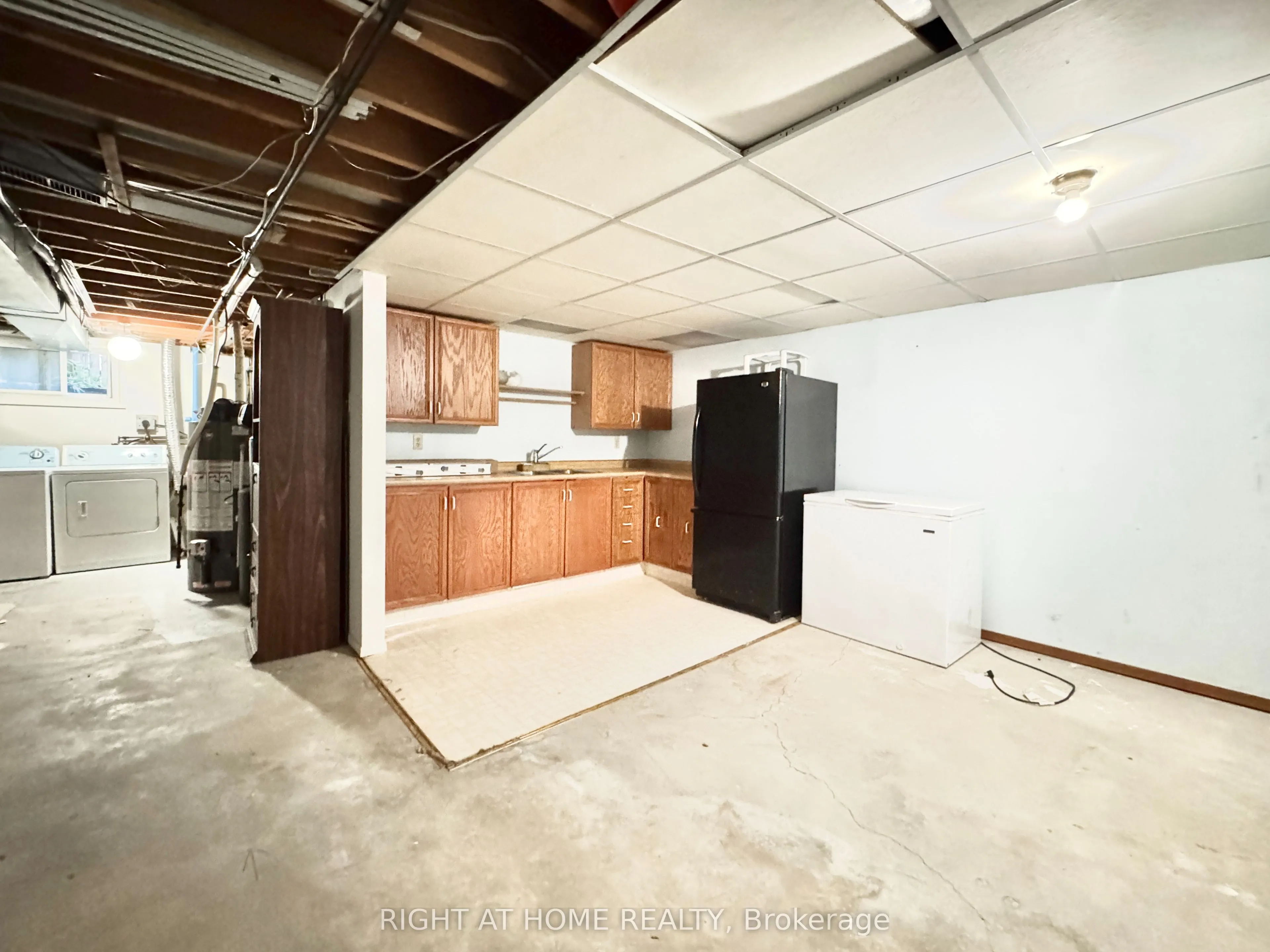 6 Hickling Trail