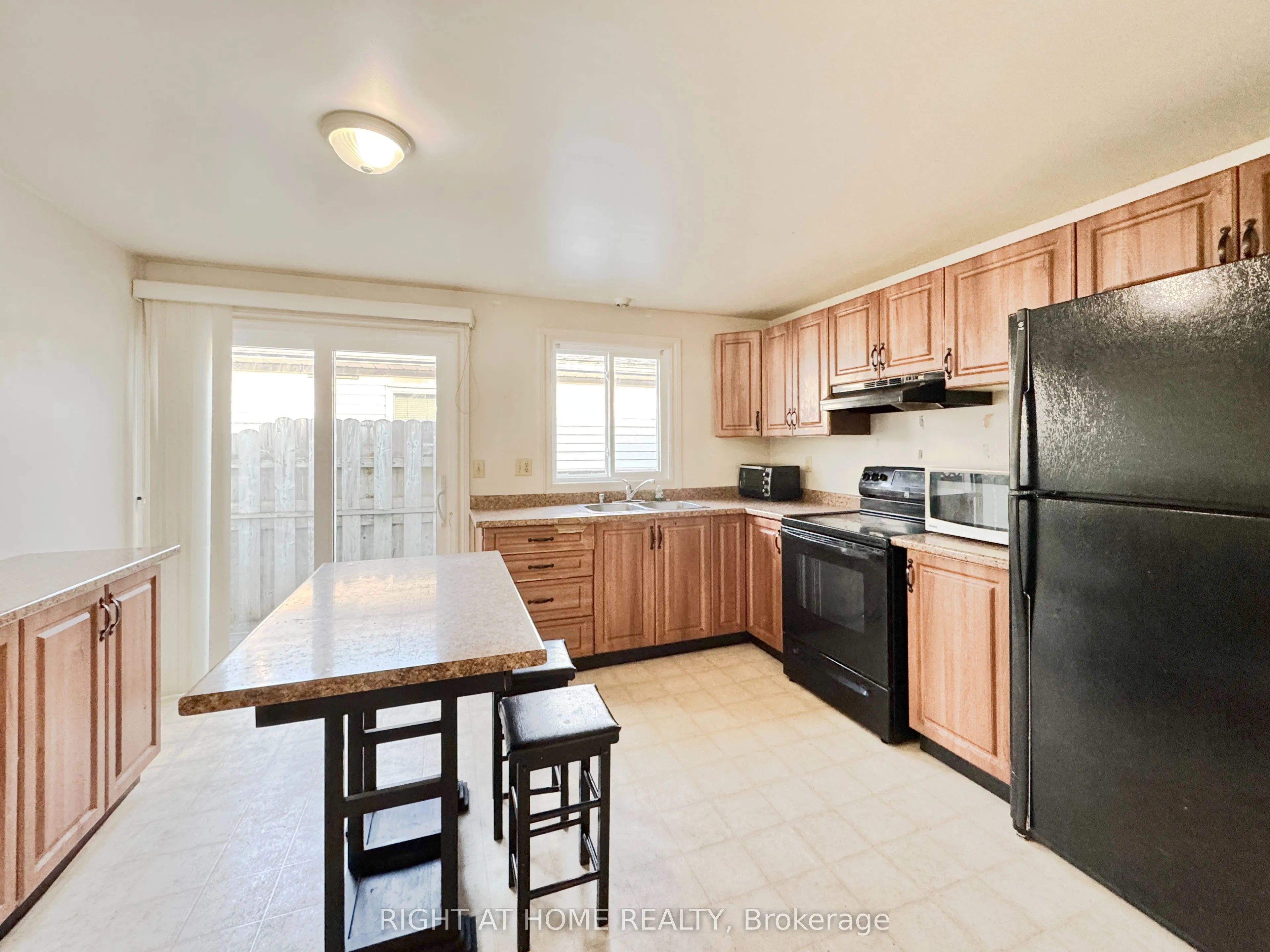6 Hickling Trail