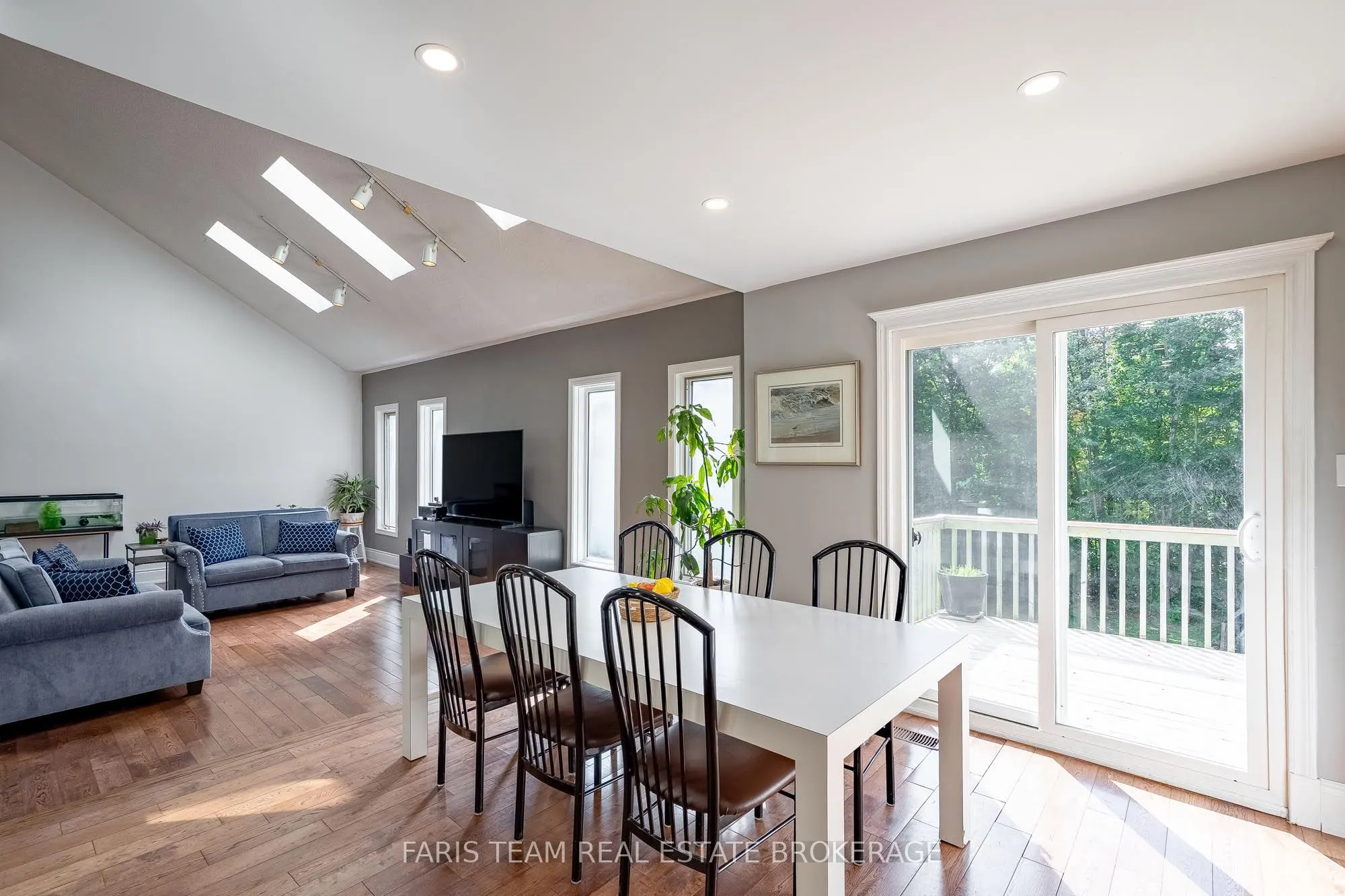 12 Valley View Drive