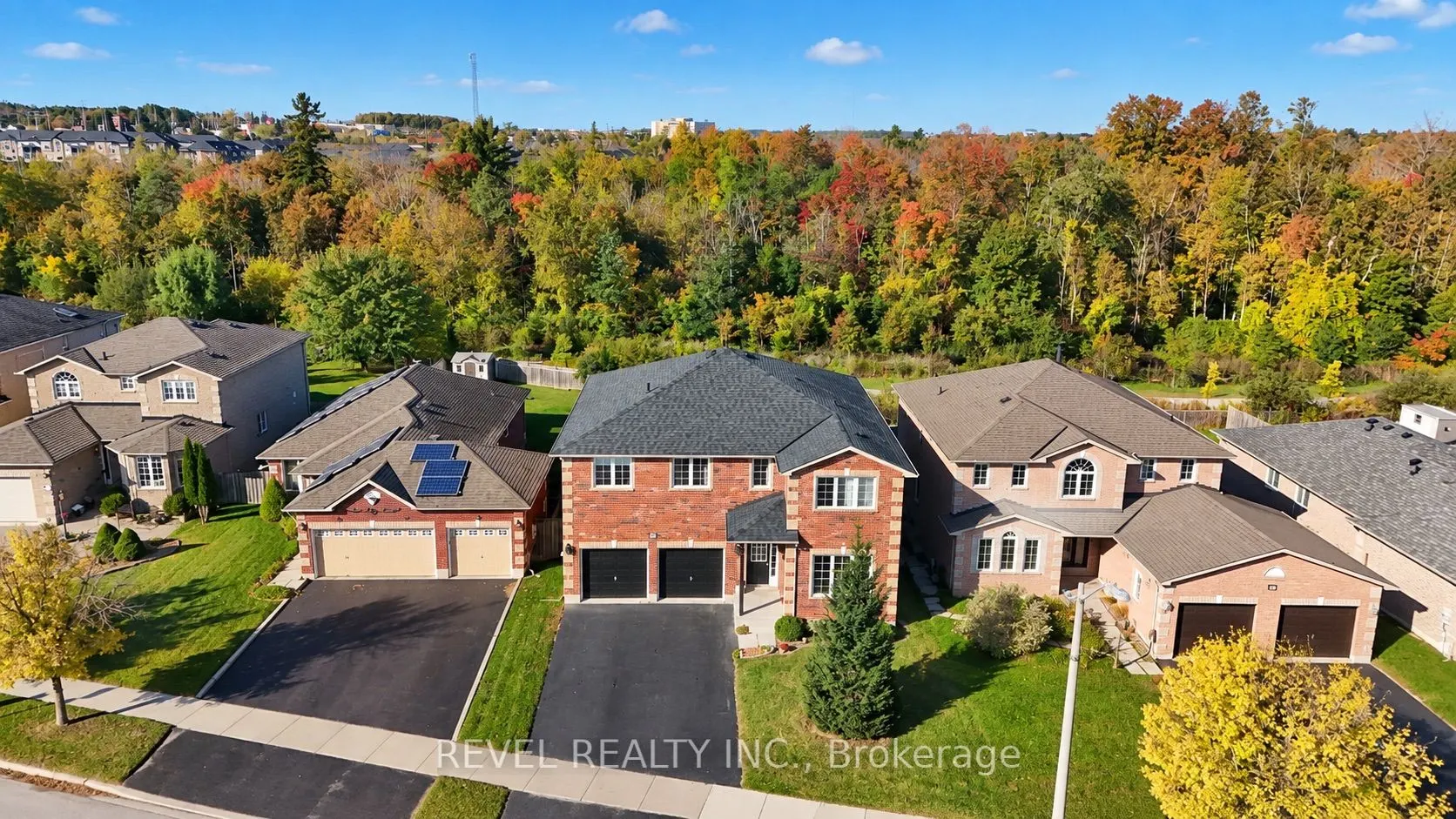 30 Sun King Crescent