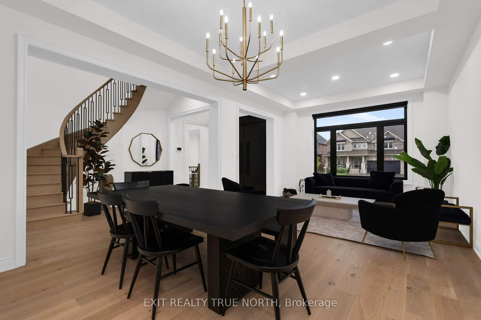 106 Rugman Crescent