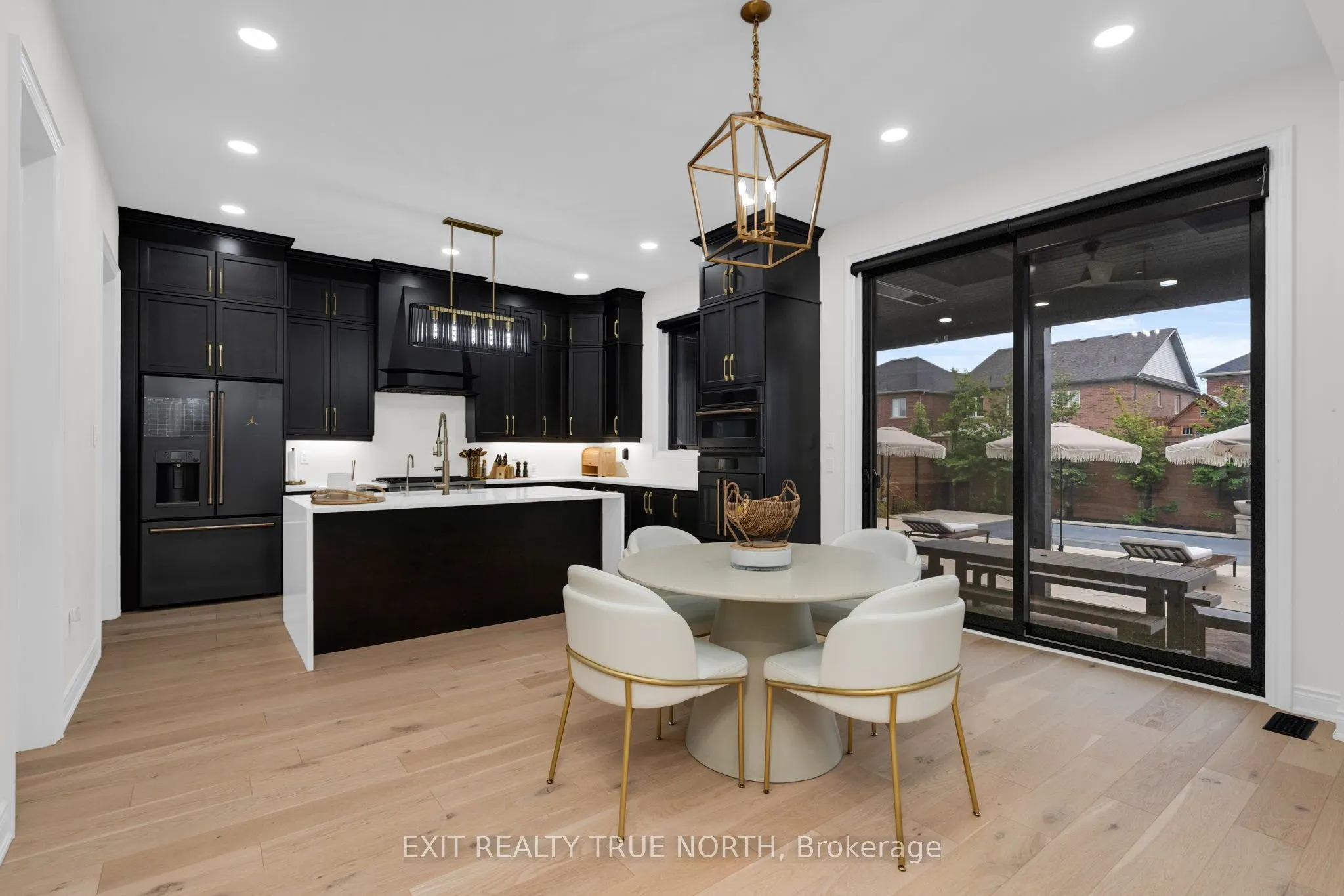 106 Rugman Crescent