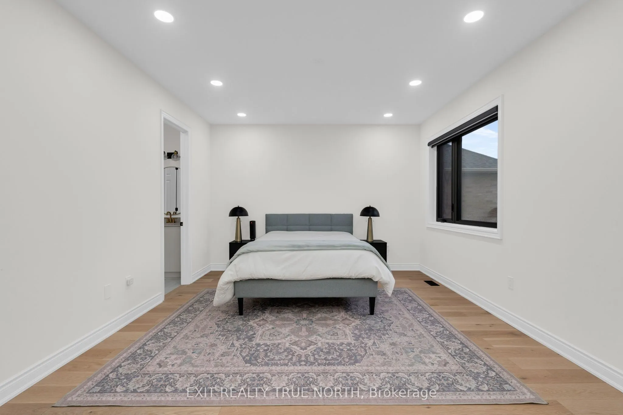 106 Rugman Crescent