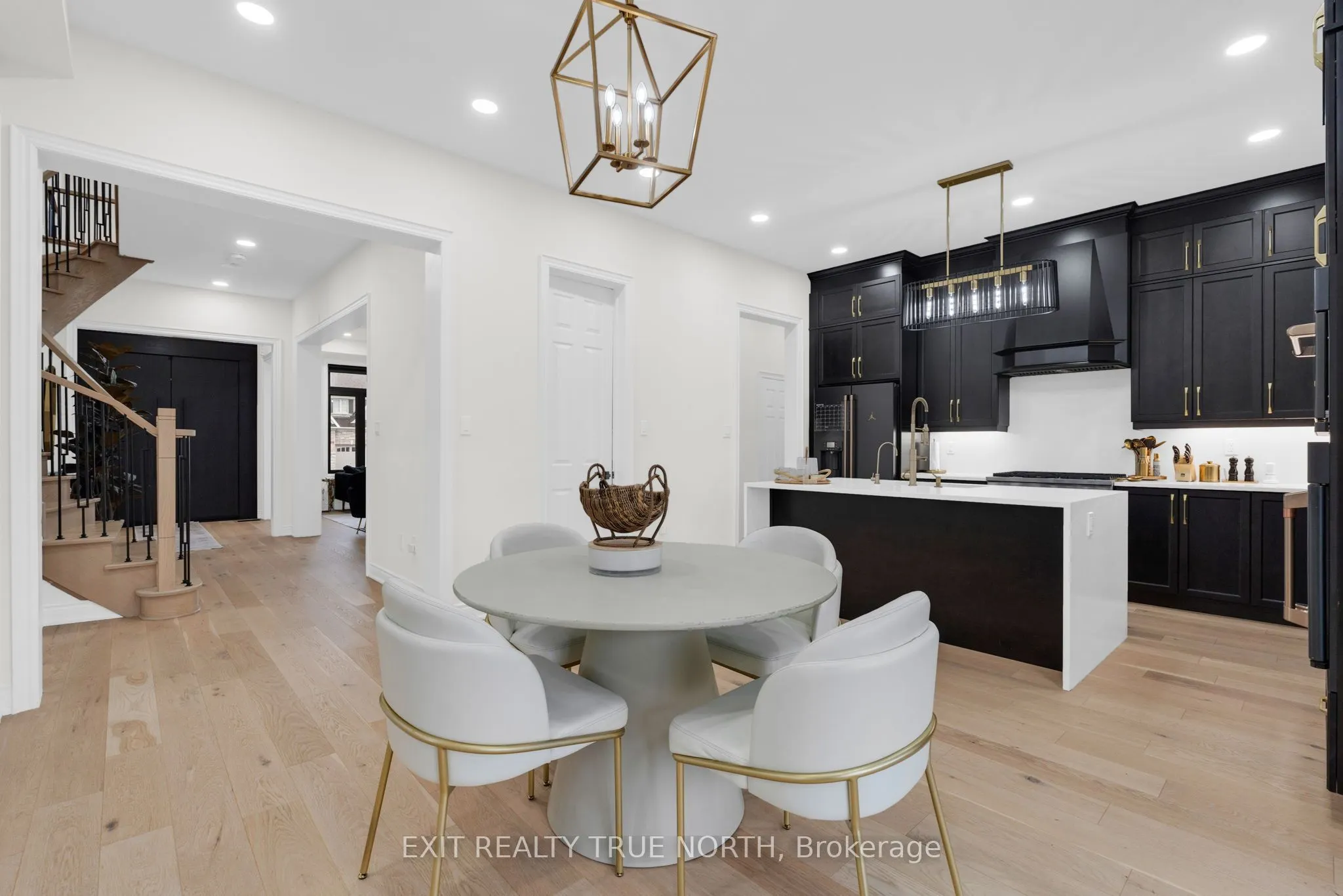 106 Rugman Crescent