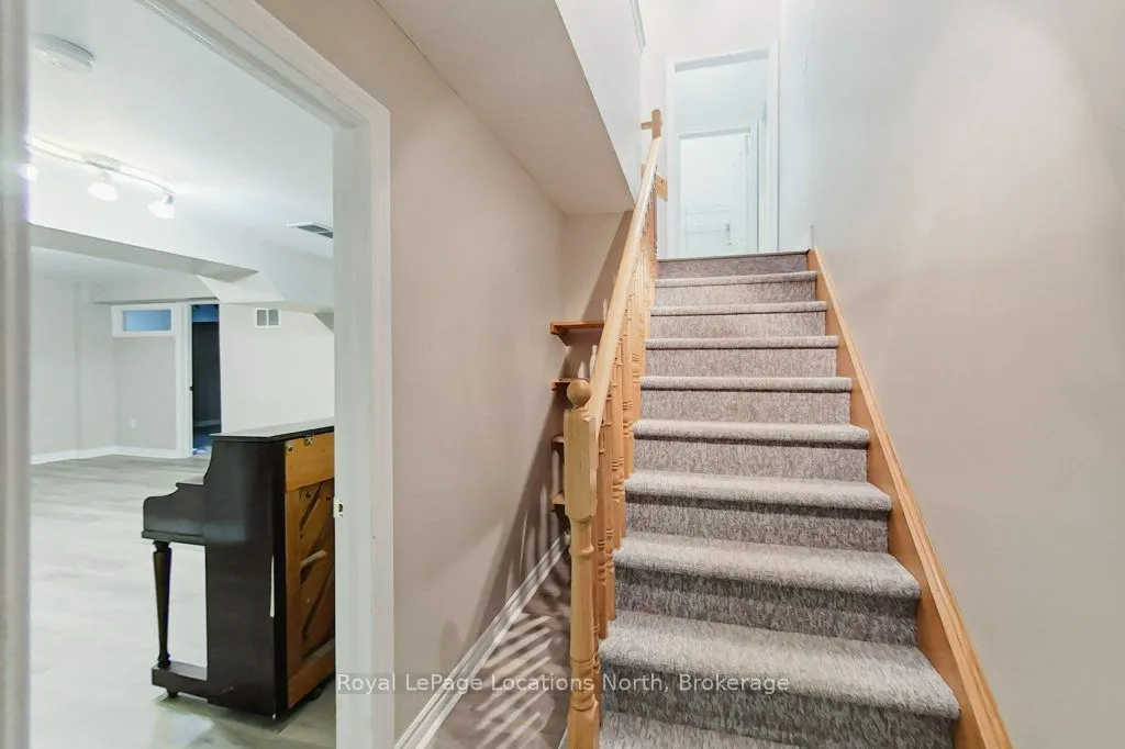 52 Thomas Drive