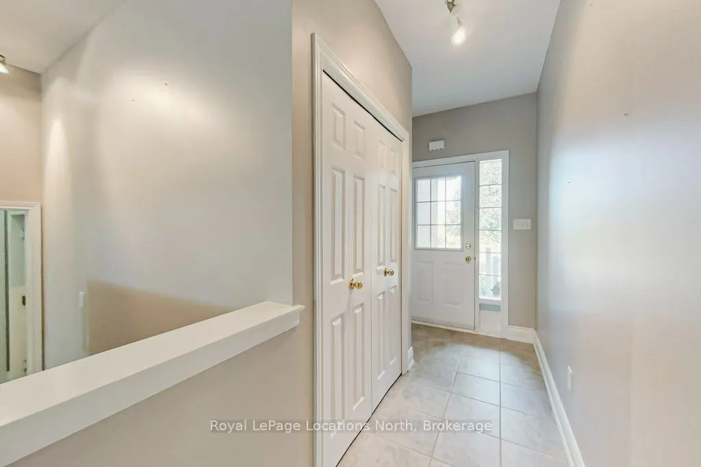 52 Thomas Drive