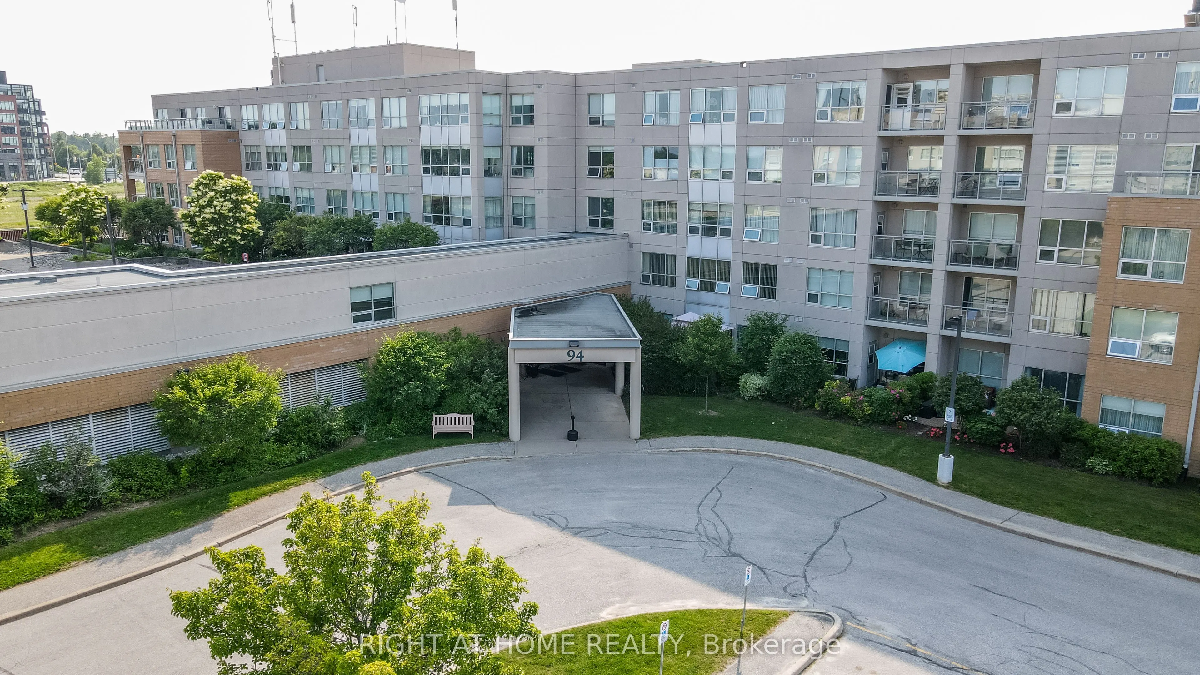 90 Dean Avenue #203