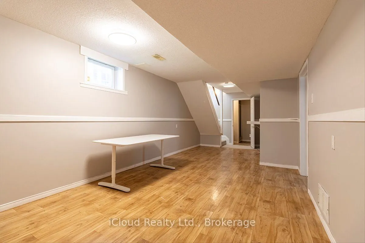 184 Madelaine Drive