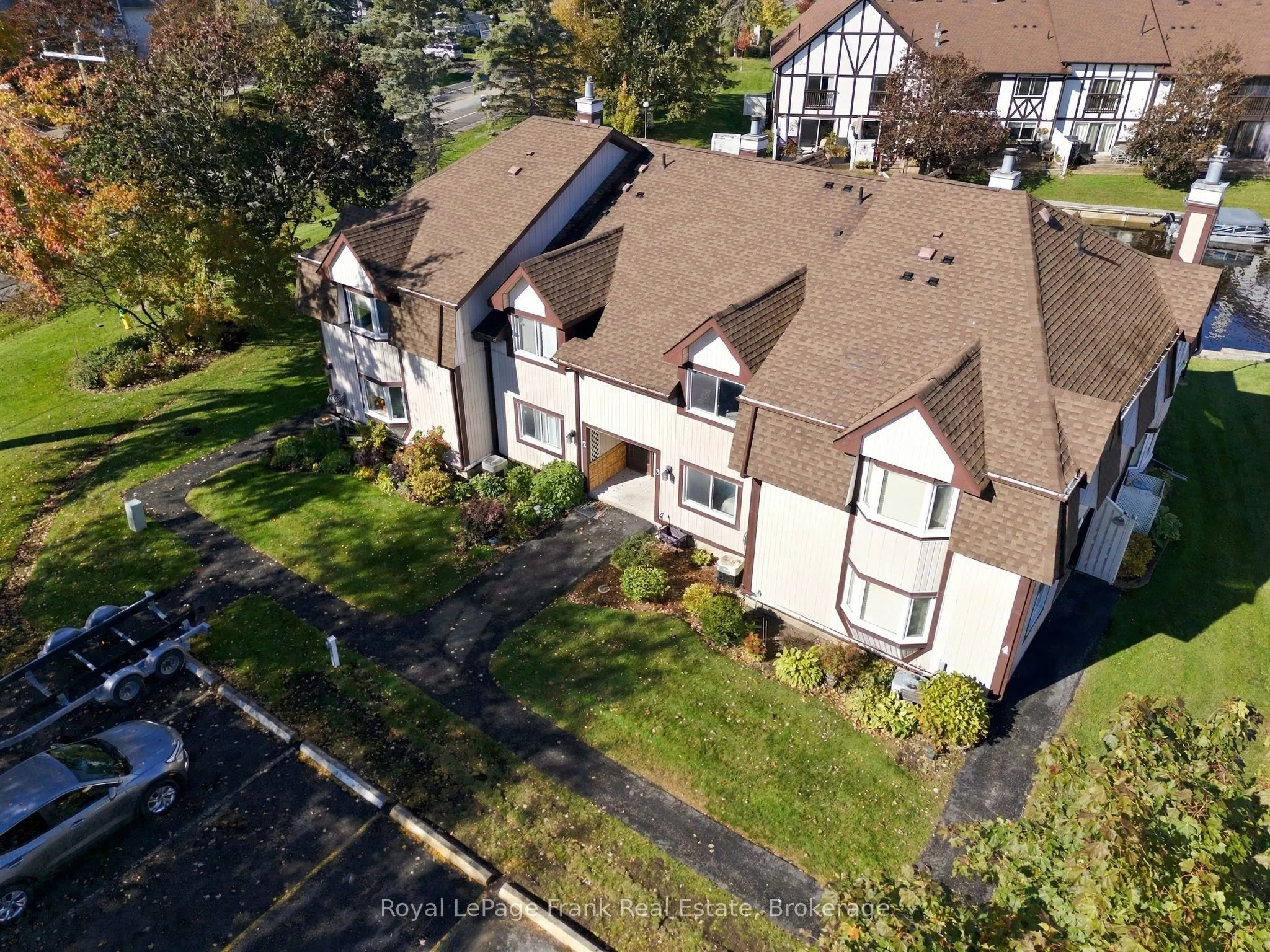 21 Laguna Parkway #3