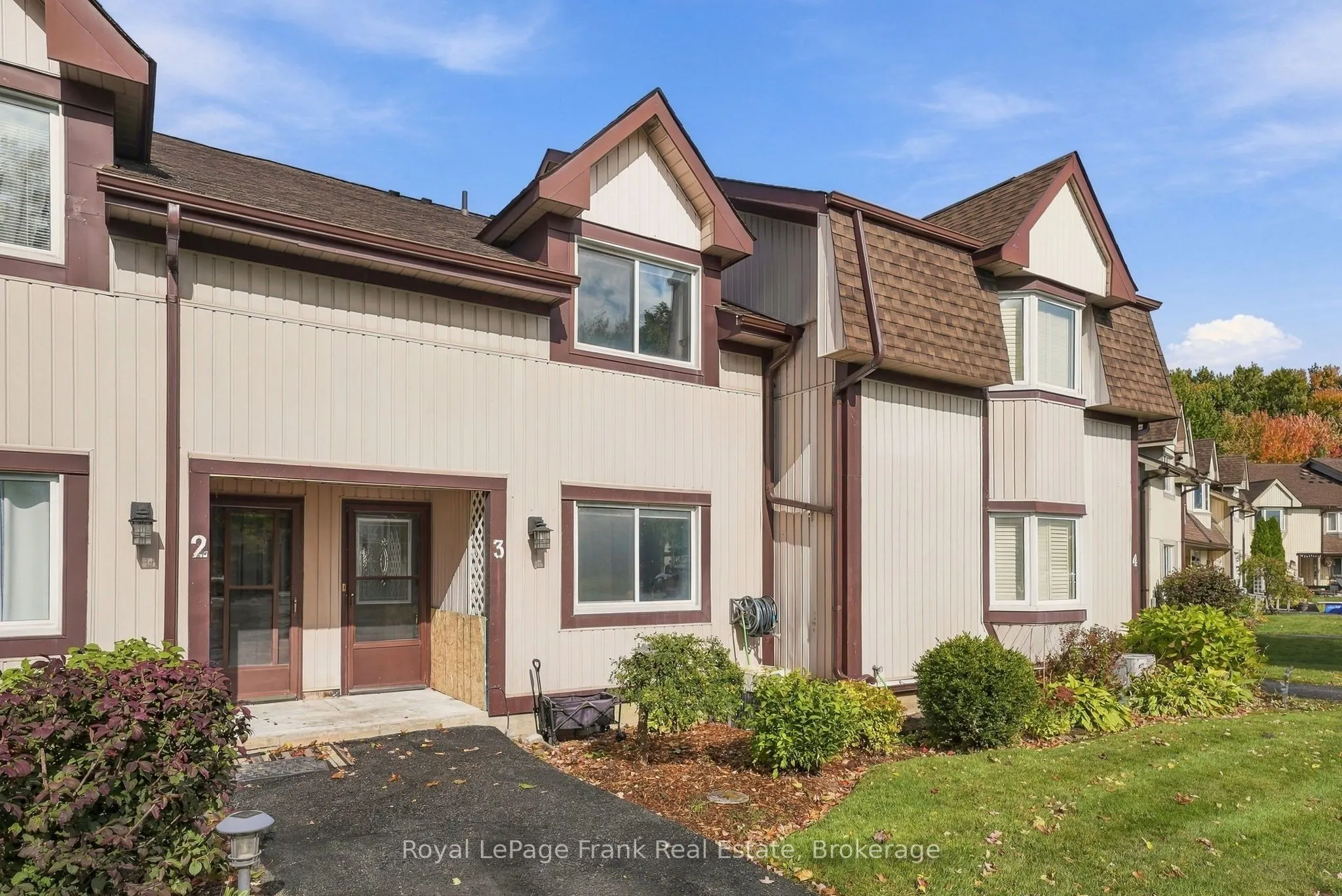 21 Laguna Parkway #3