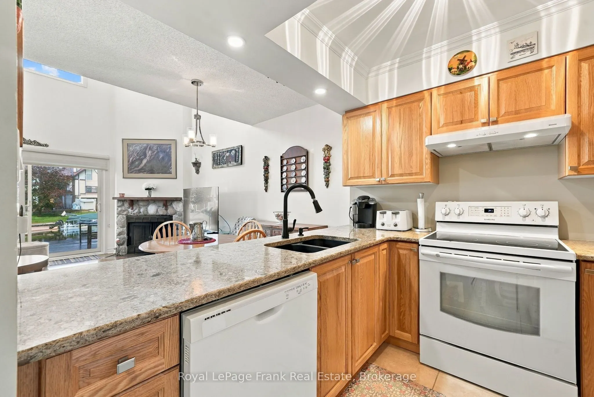 21 Laguna Parkway #3