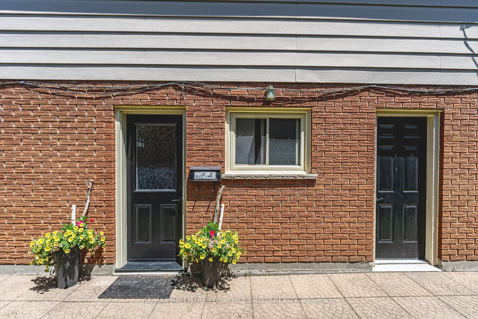 828 Dominion Avenue