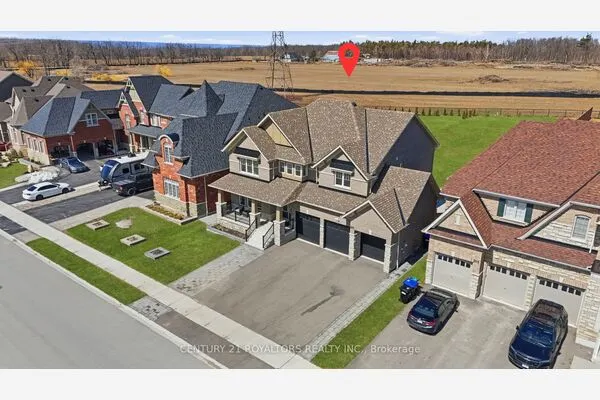 107 Rugman Crescent
