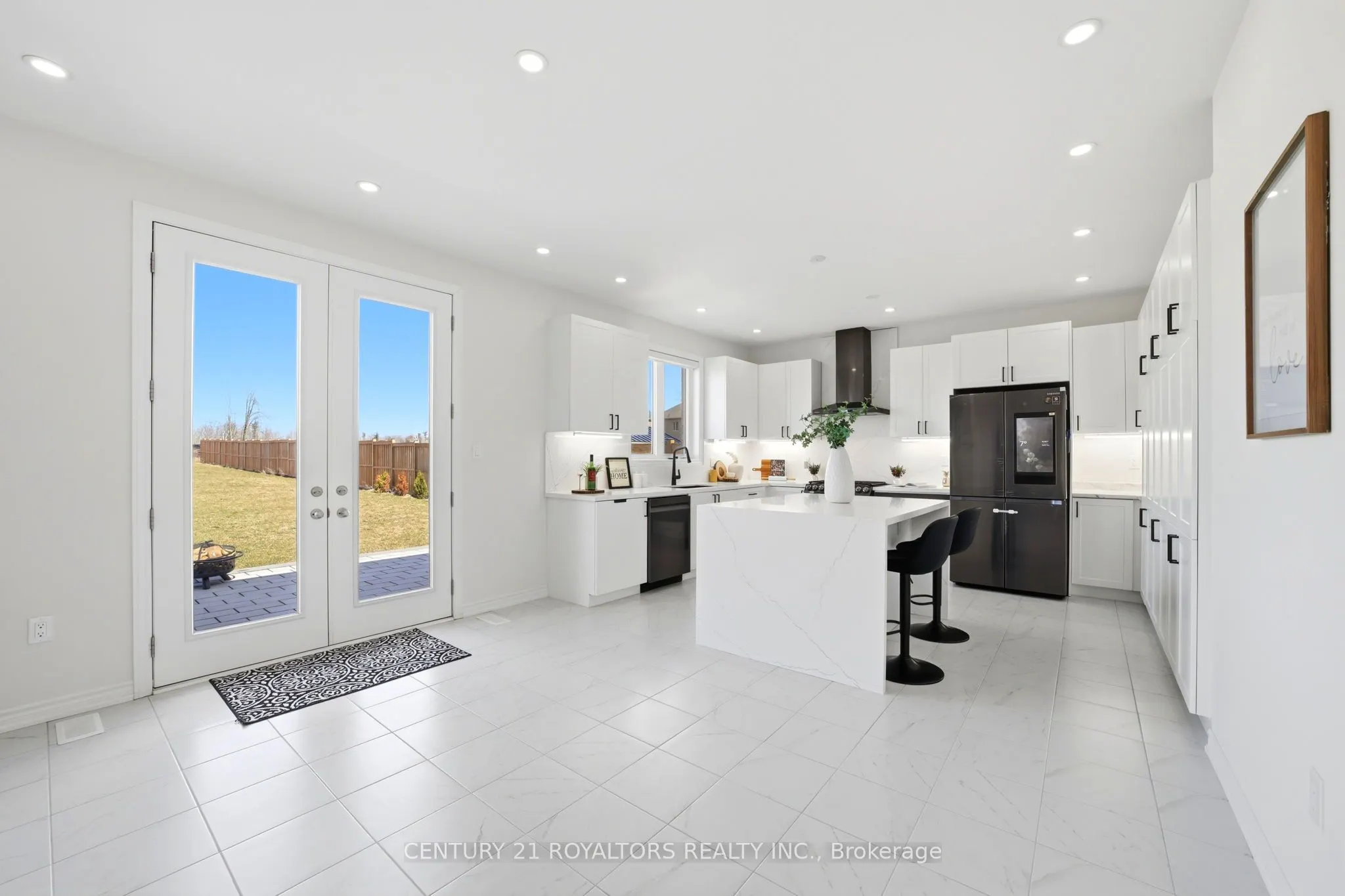 107 Rugman Crescent