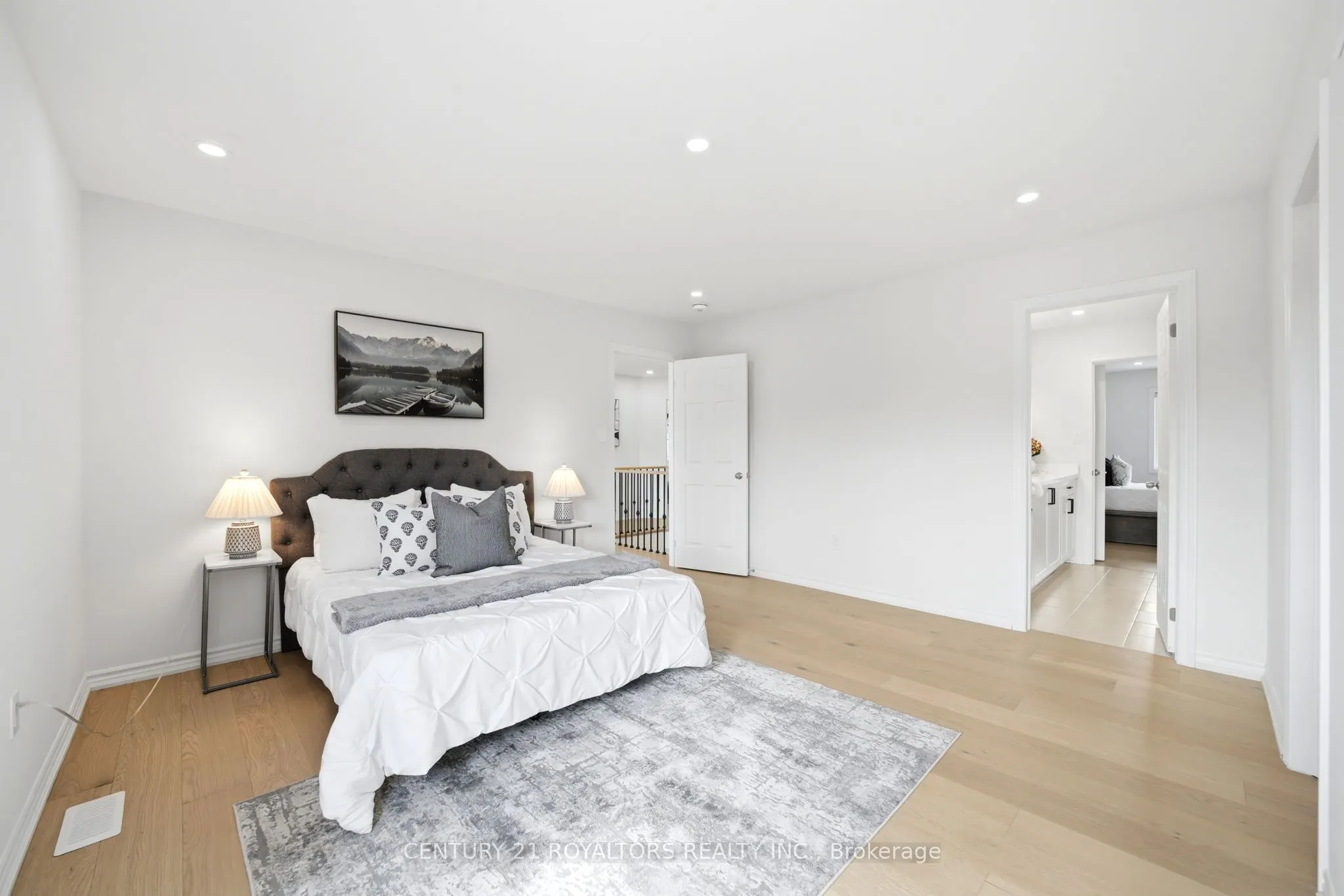 107 Rugman Crescent