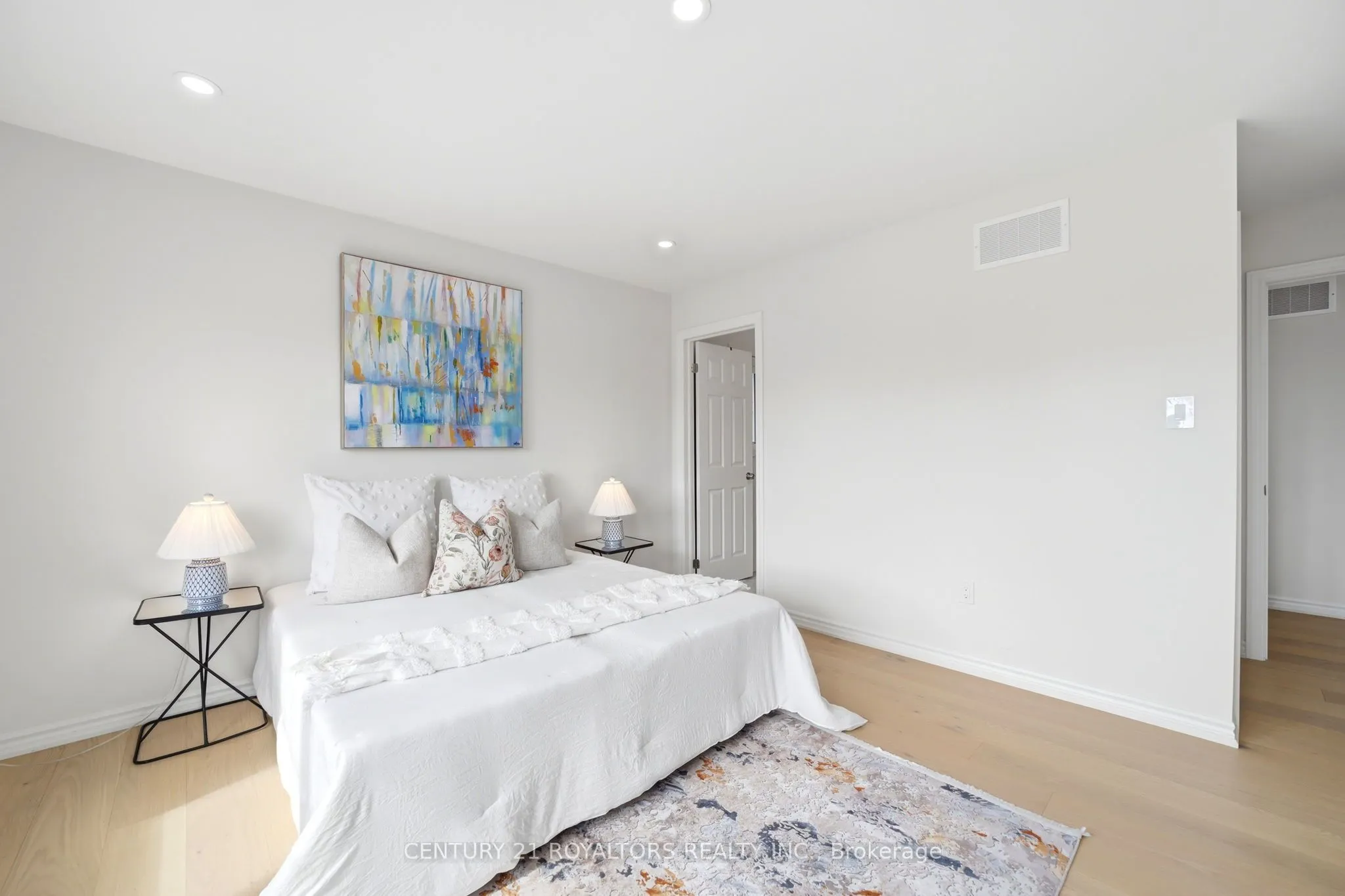 107 Rugman Crescent