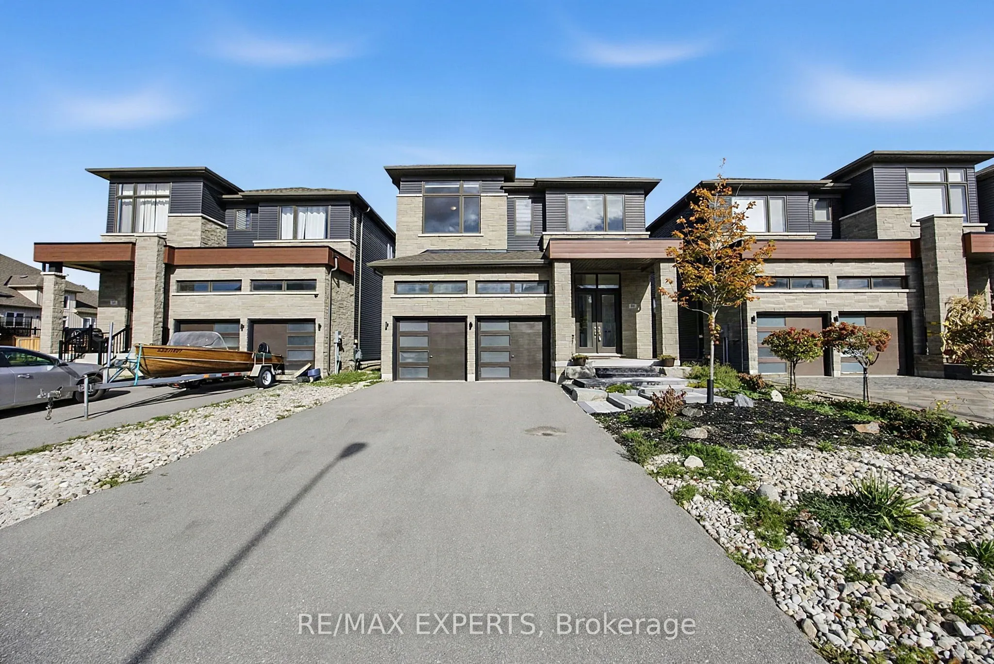 46 Simona Avenue