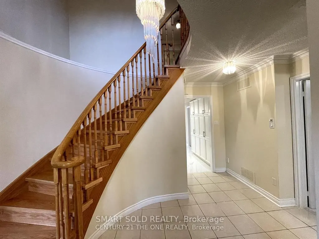 330 Leacock Drive #upper