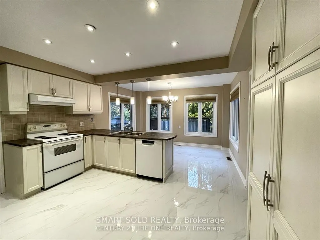 330 Leacock Drive #upper