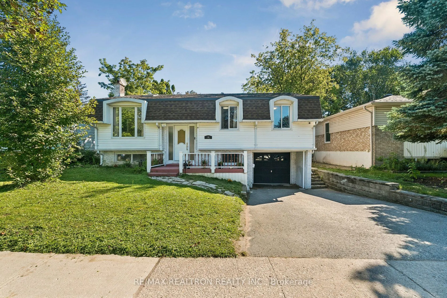 101 Marshall Street #Upper