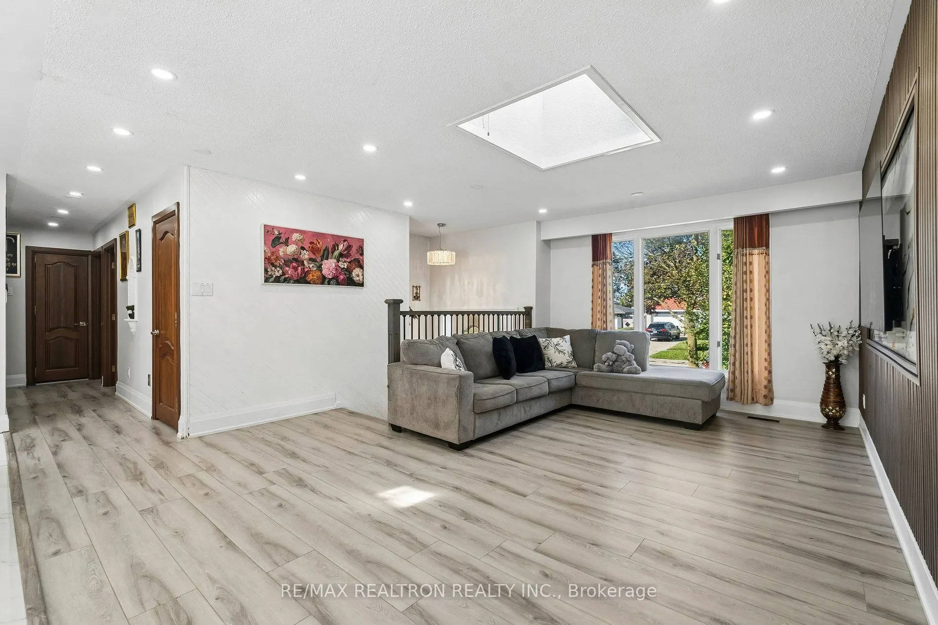 101 Marshall Street #Upper