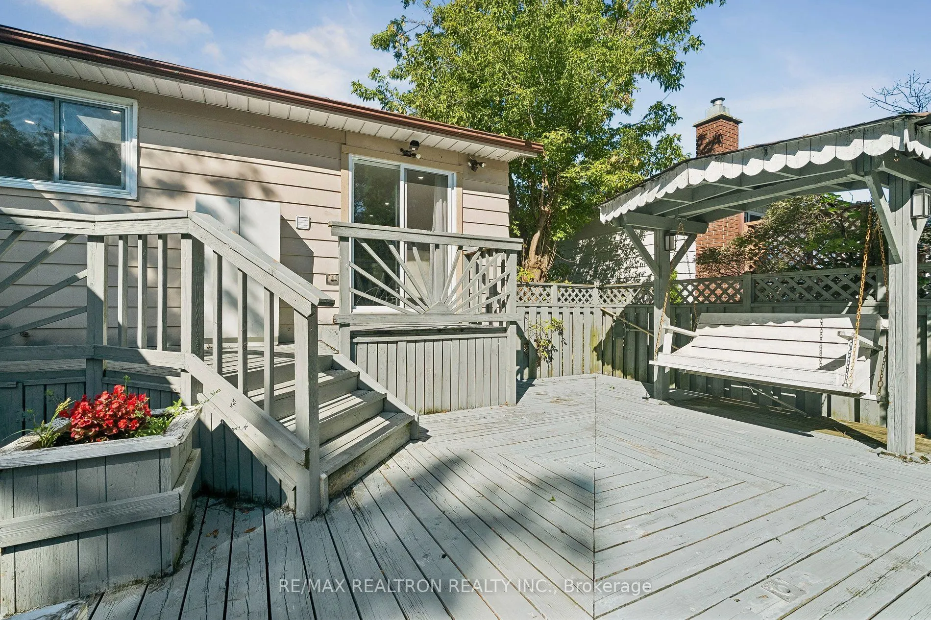 101 Marshall Street #Upper