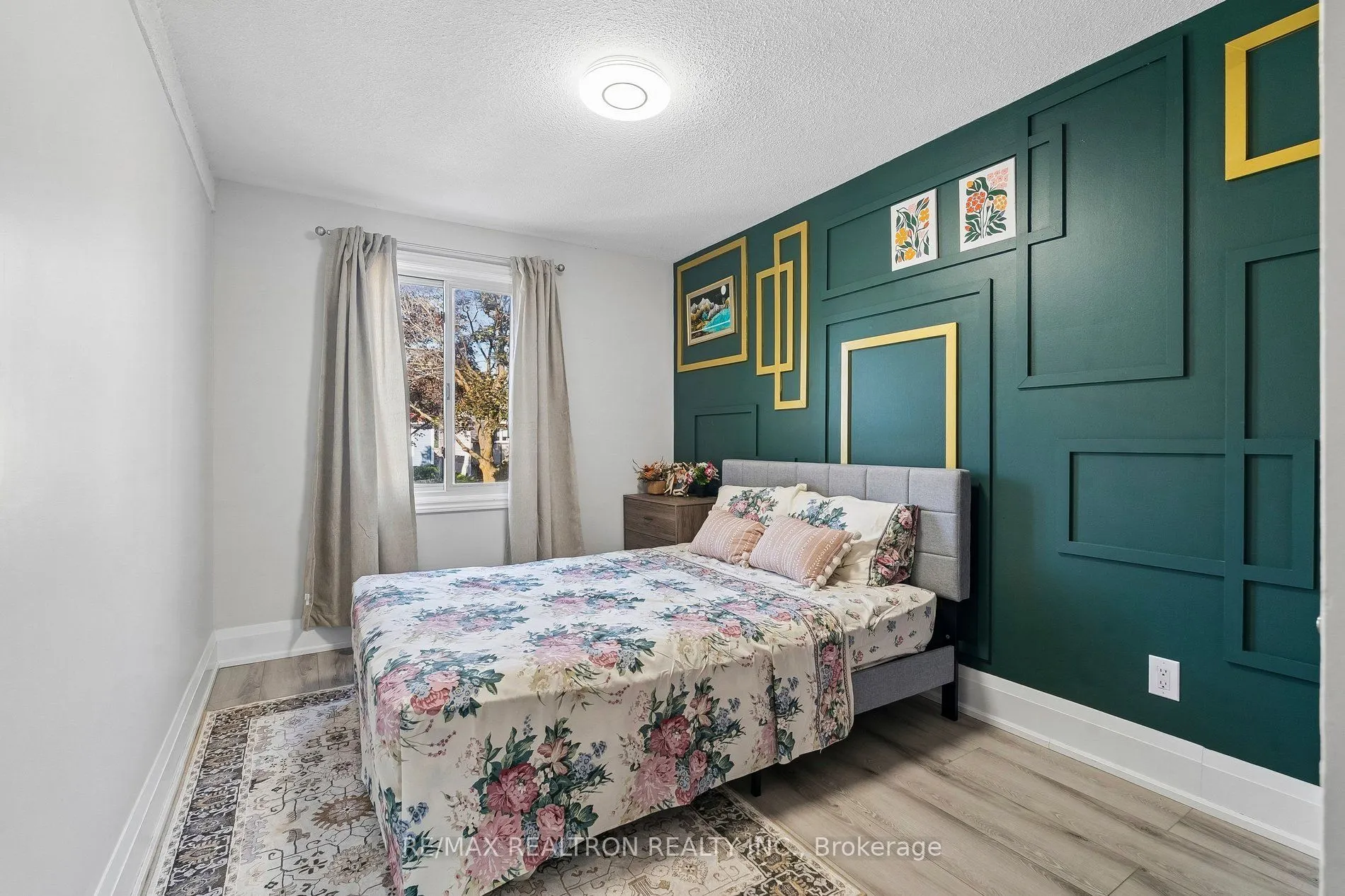 101 Marshall Street #Upper