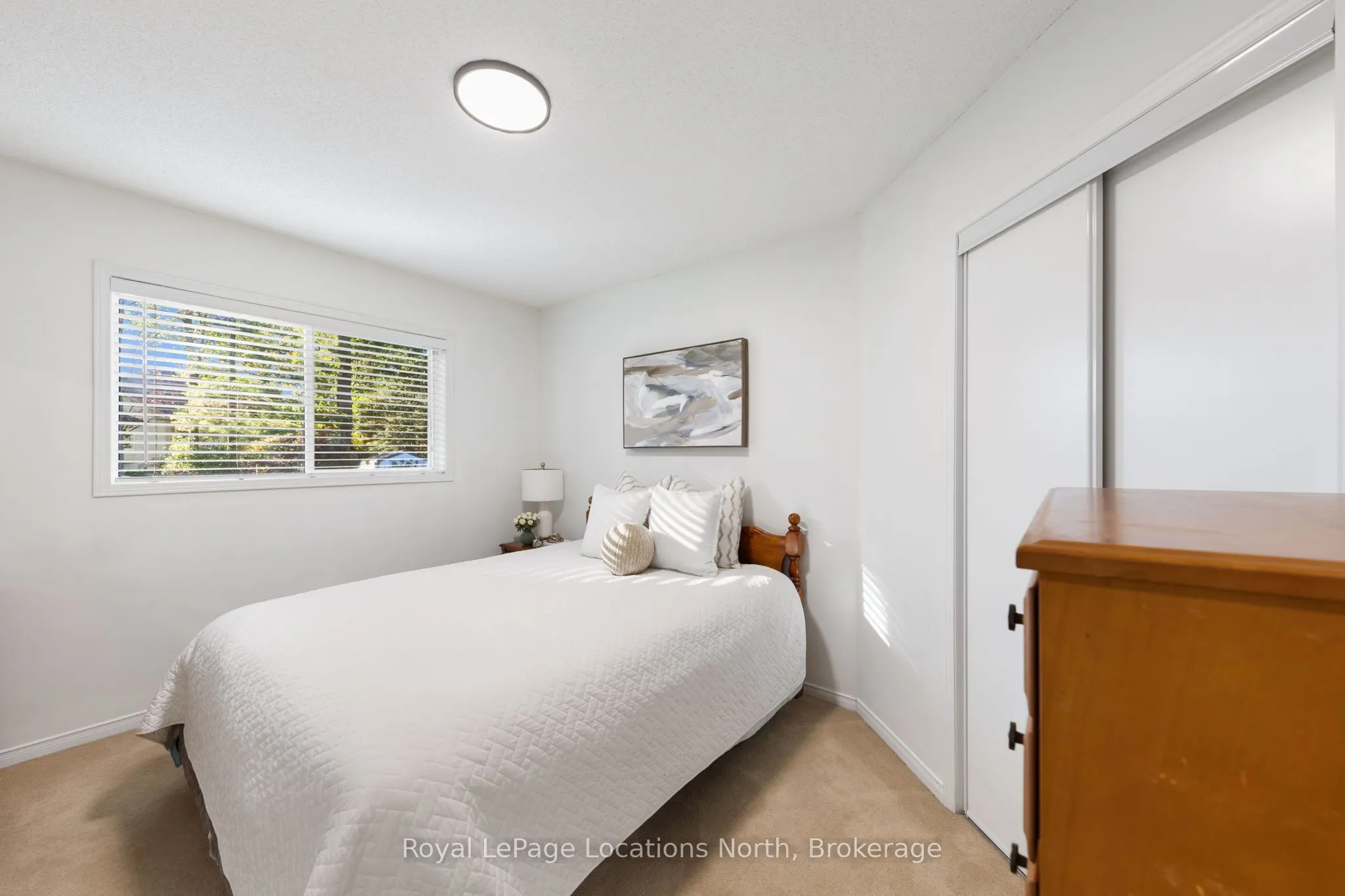 4 TRAILWOOD Place