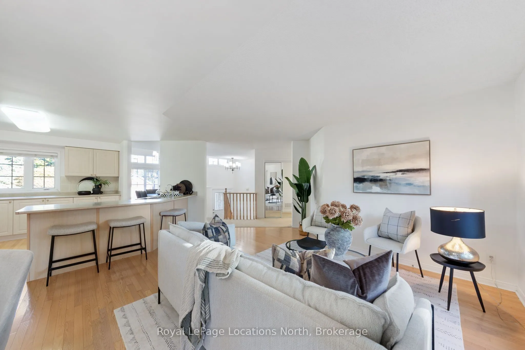4 TRAILWOOD Place
