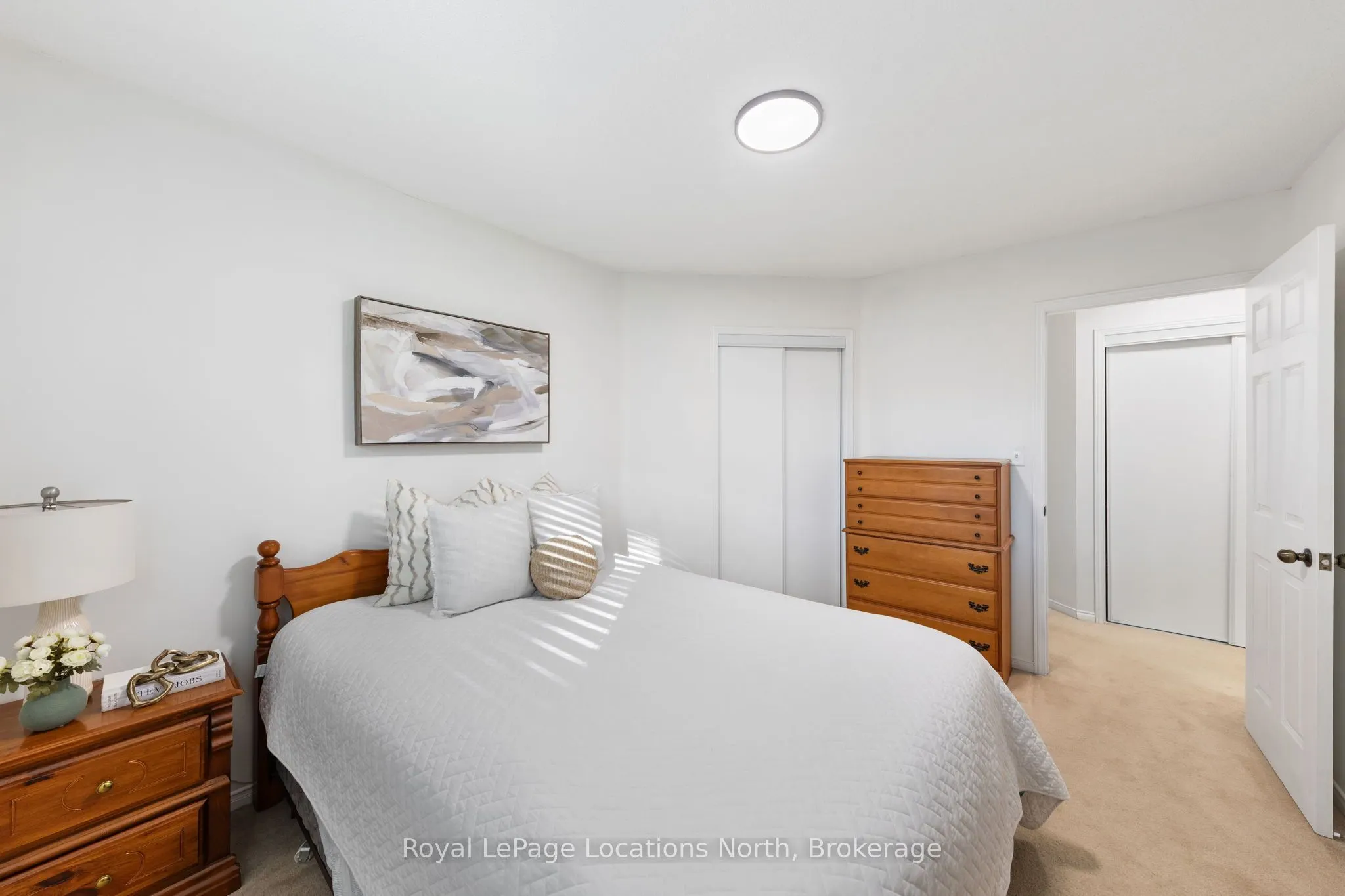 4 TRAILWOOD Place