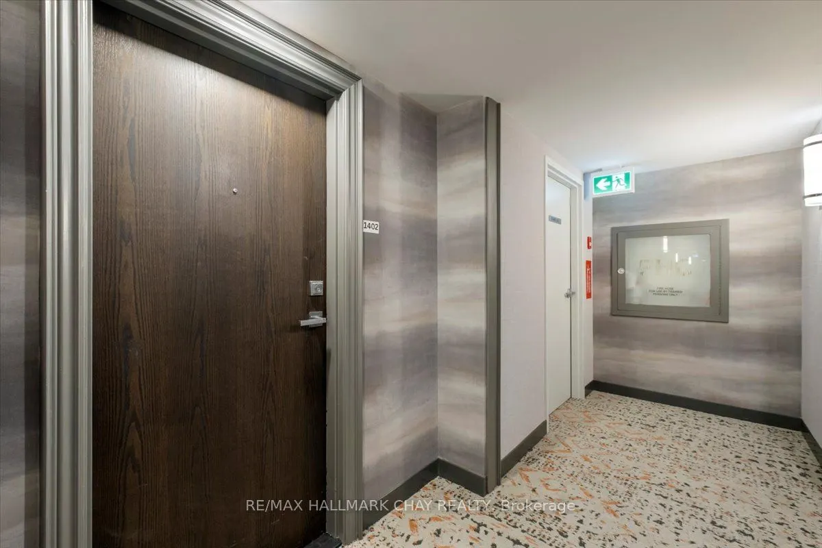 65 Ellen Street #1402