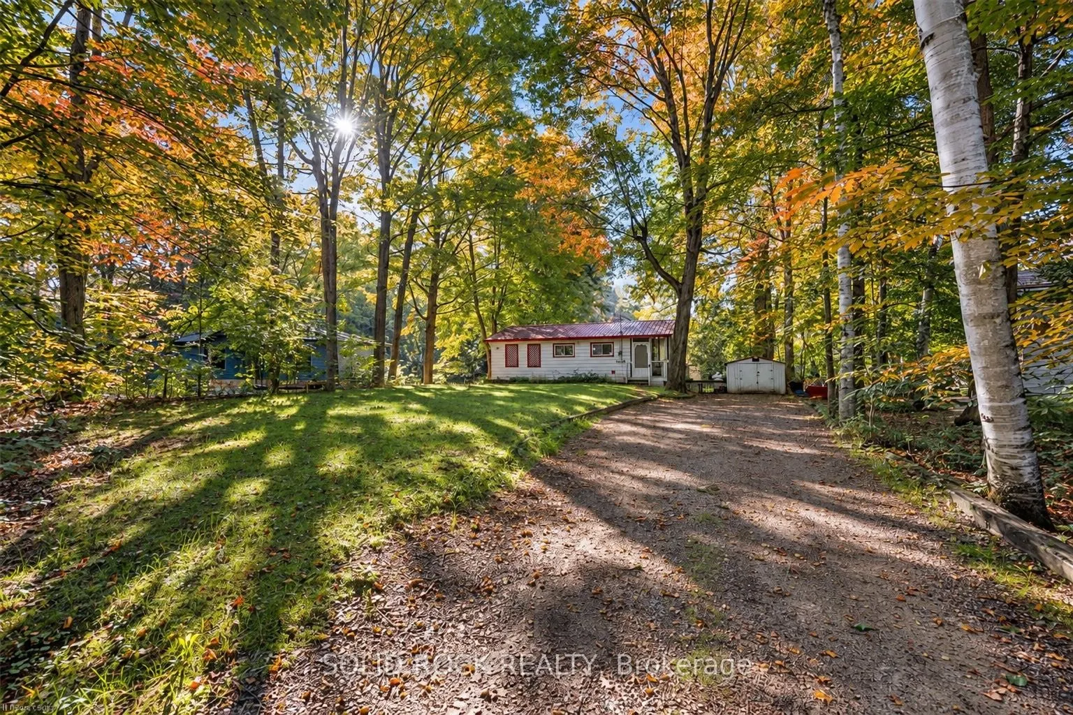 7465 East River Road