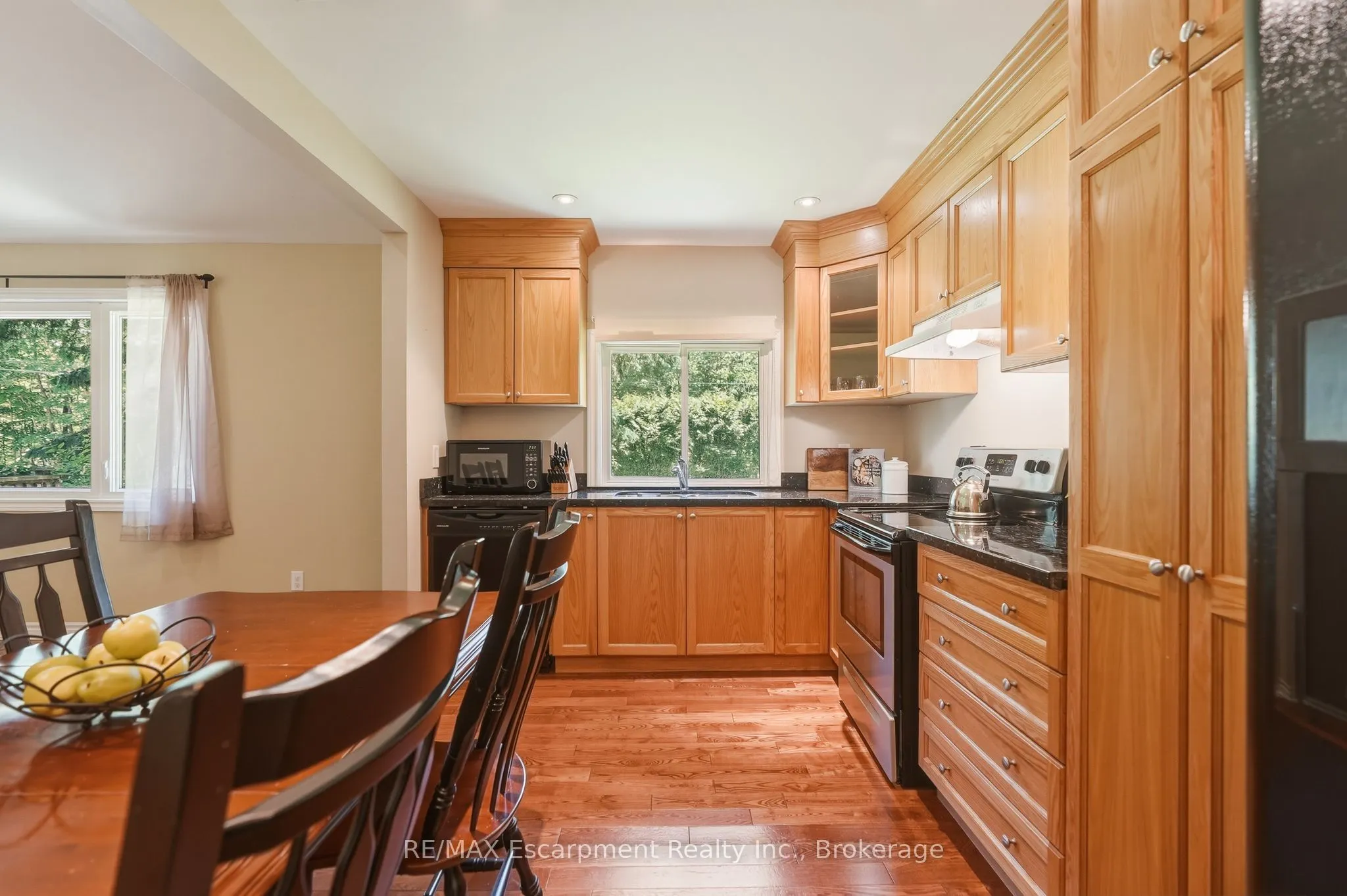 16 Hiawatha Road