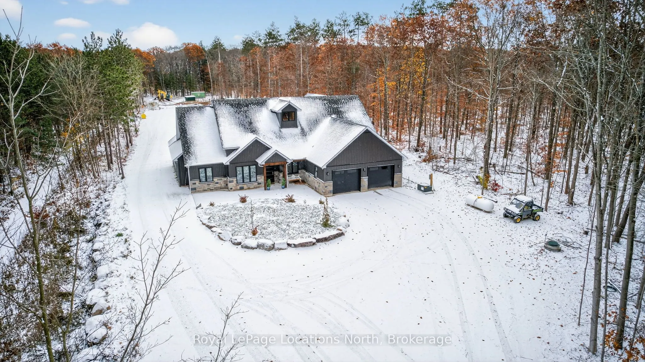 3511 Rainbow Valley Road W