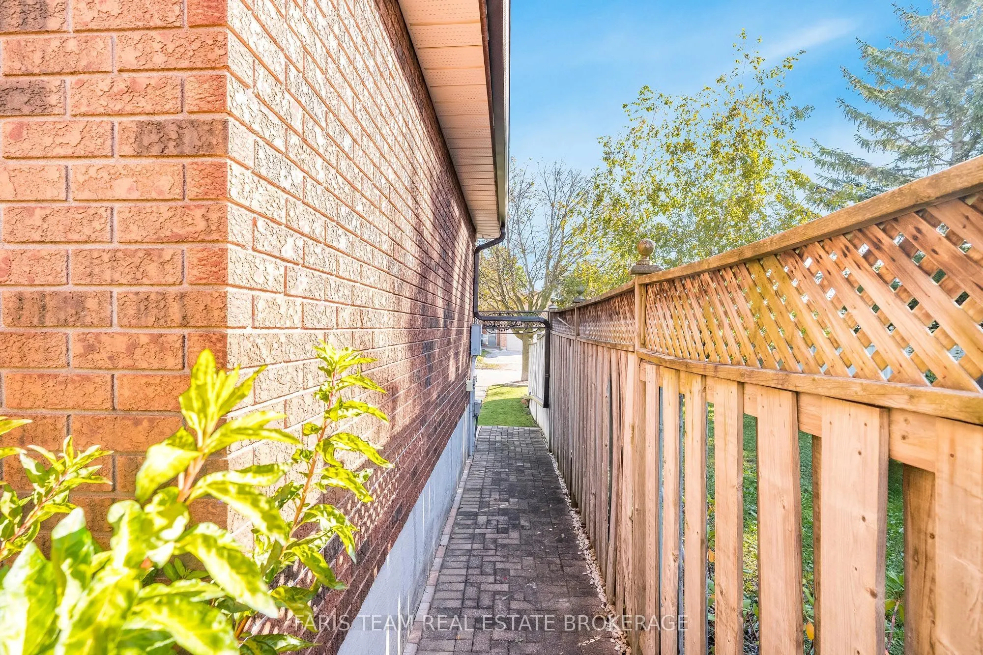 4 O'shaughnessy Crescent