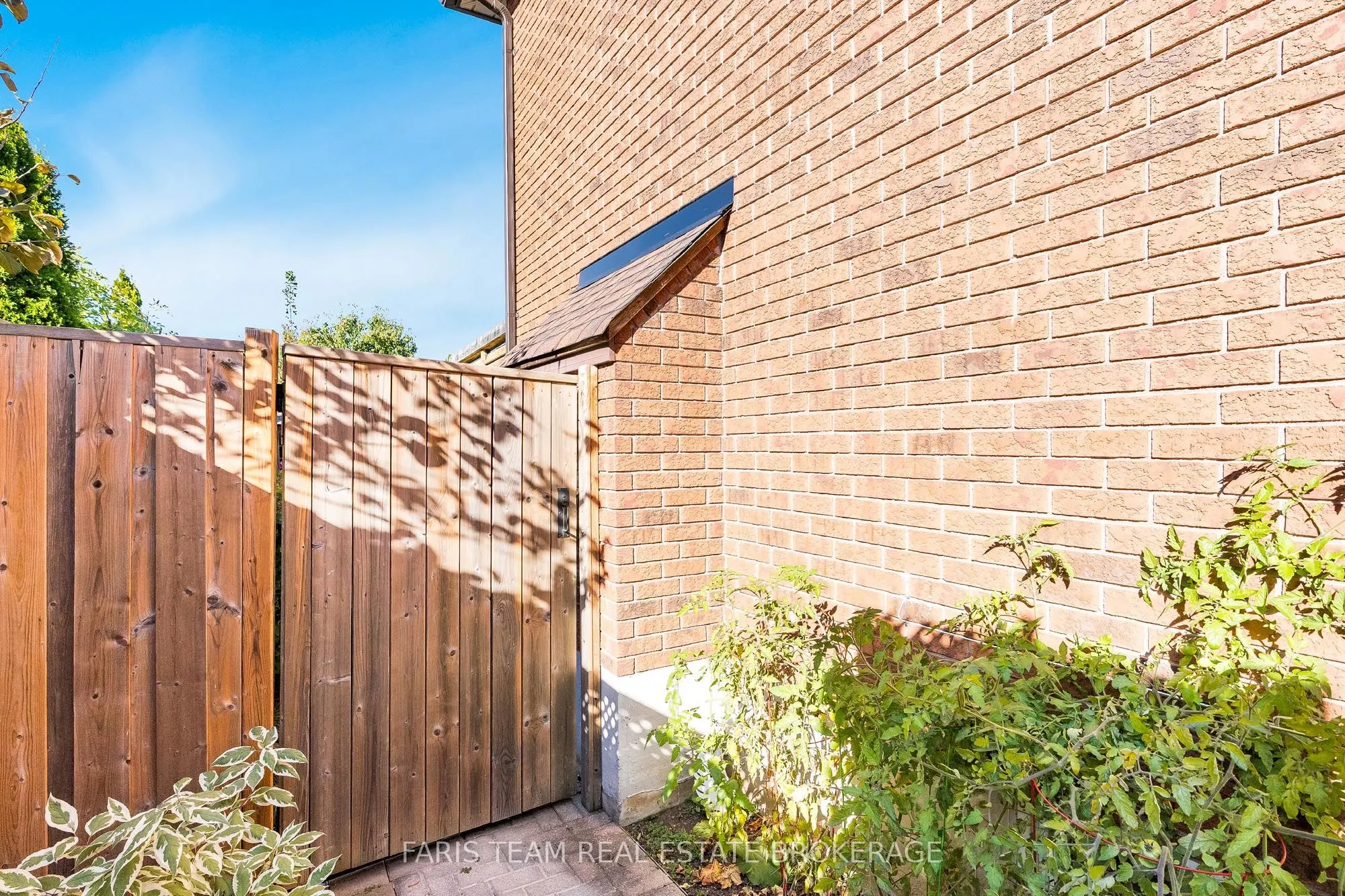 4 O'shaughnessy Crescent