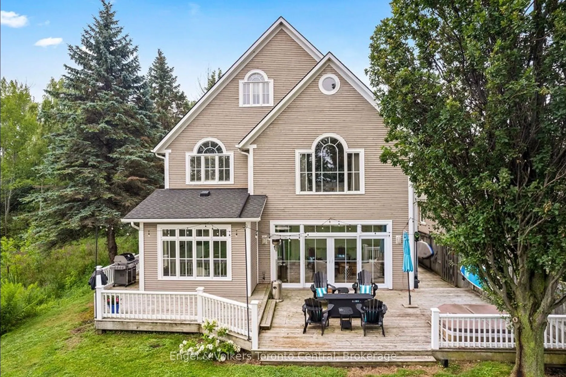 63 Georgian Manor Drive